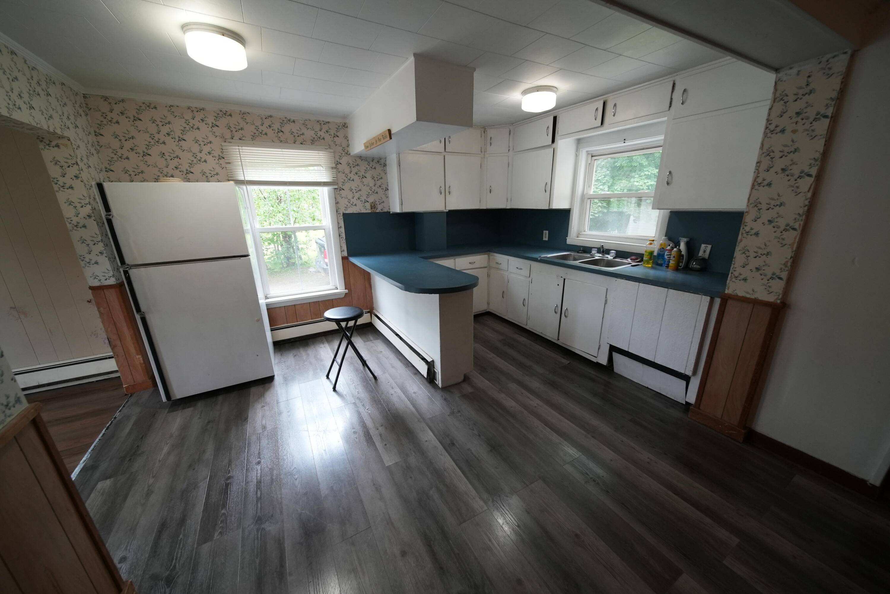 49 Pleasant Street Property Photo 9