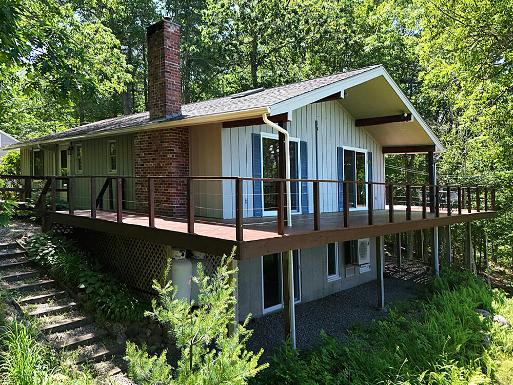 190 Heath Road Property Photo 1