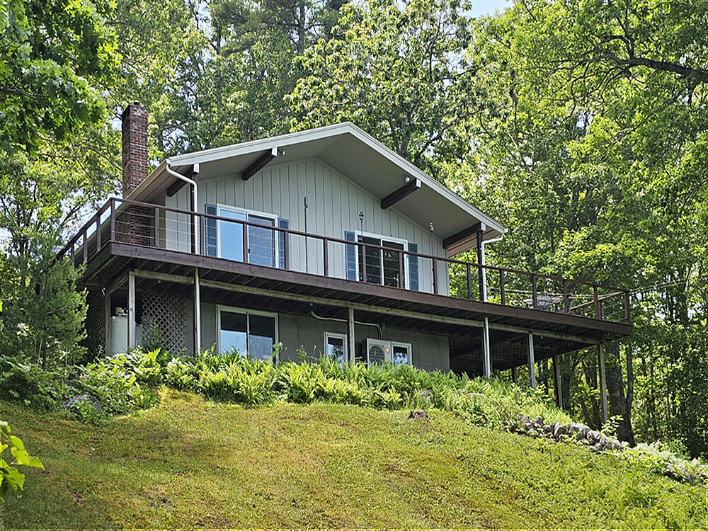 190 Heath Road Property Photo 3