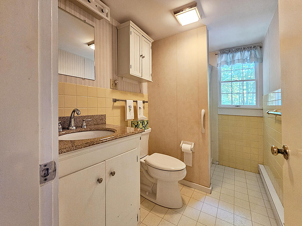 190 Heath Road Property Photo 50
