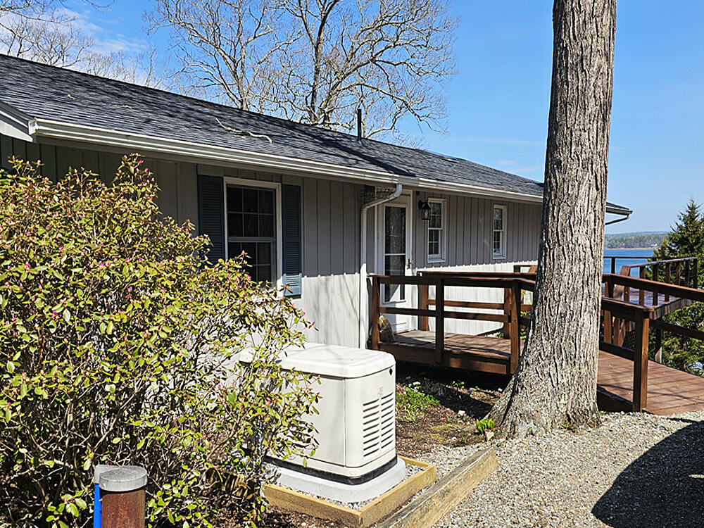 190 Heath Road Property Photo 56