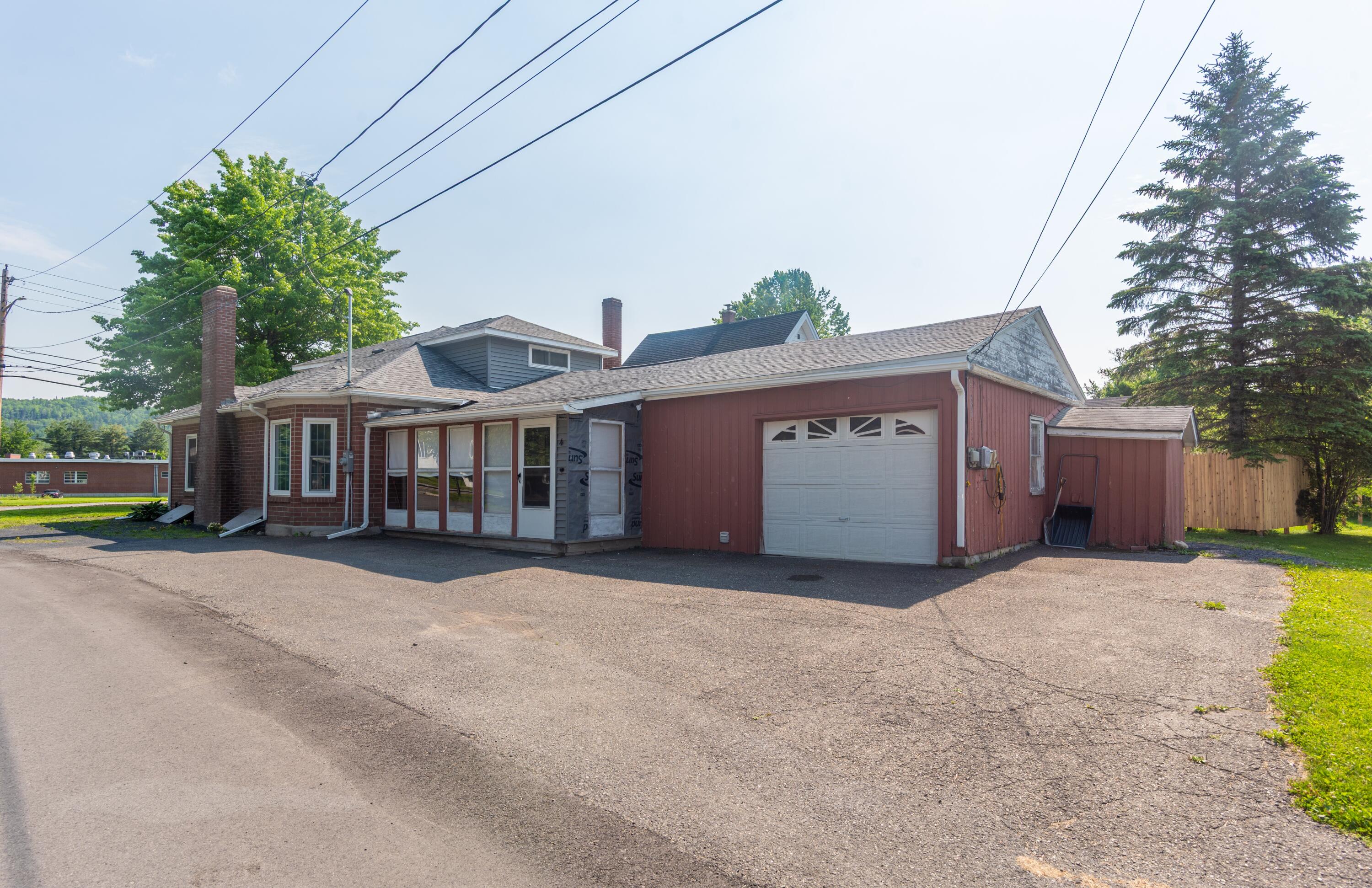 4 School Street Property Photo 3