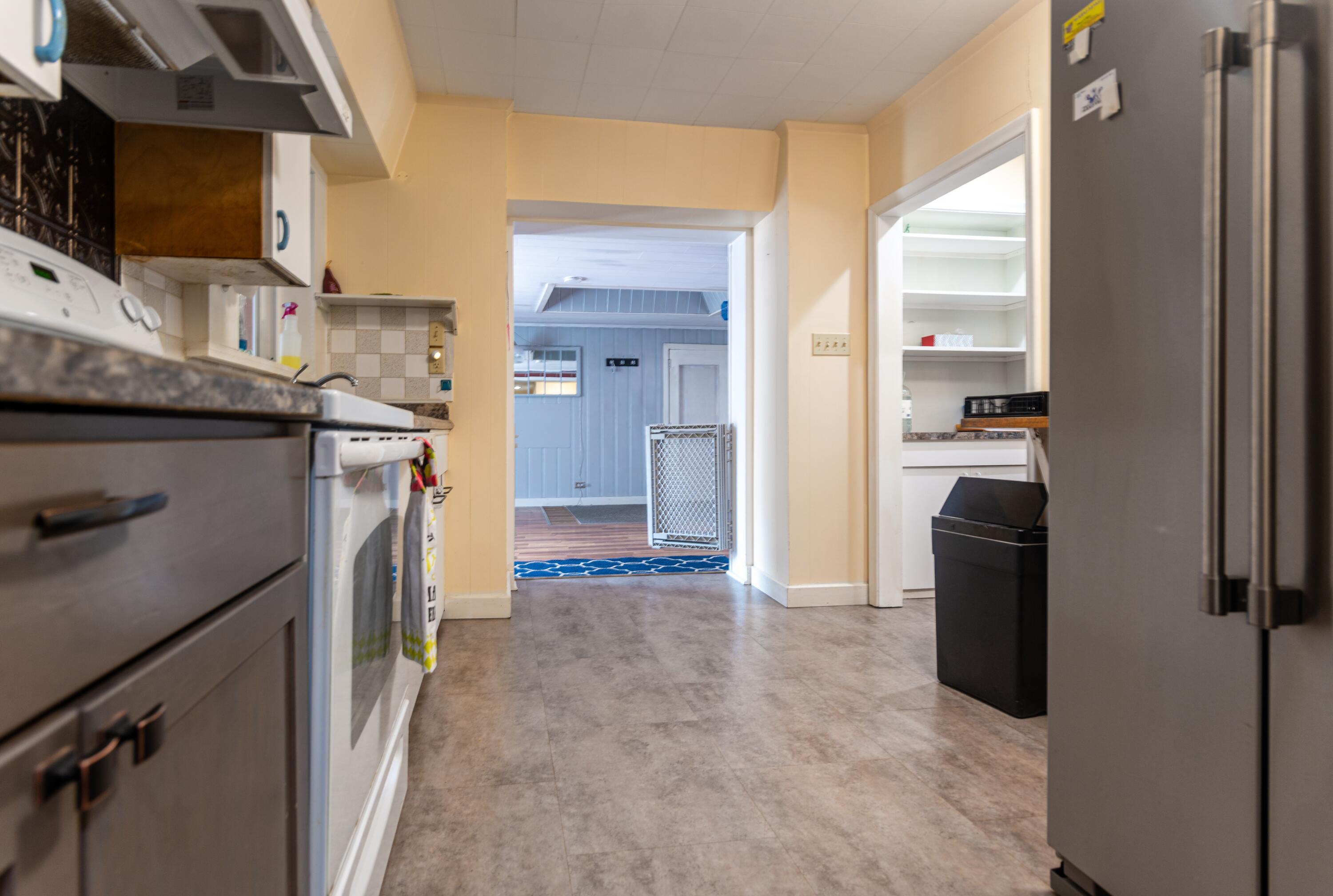 4 School Street Property Photo 19