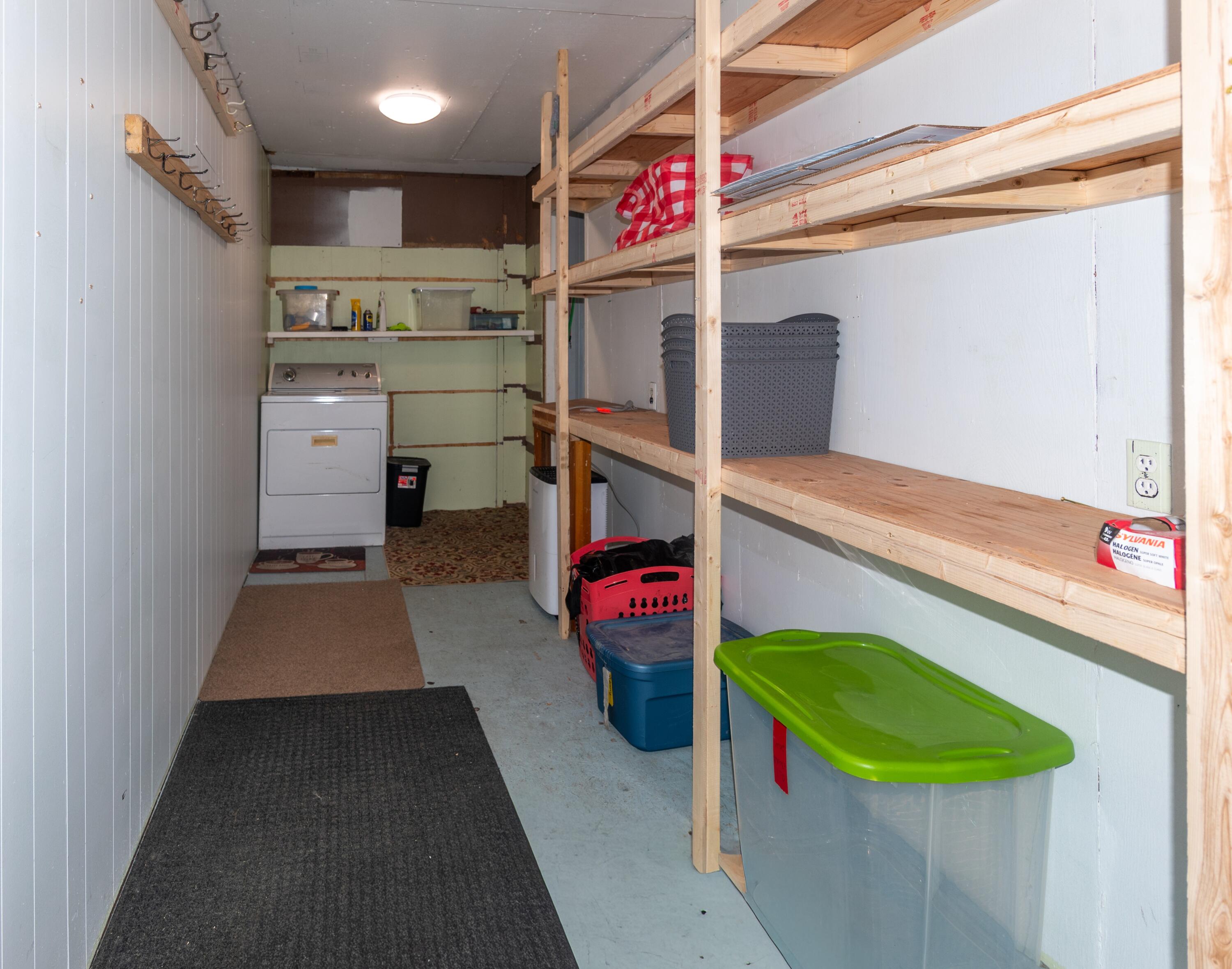 4 School Street Property Photo 38