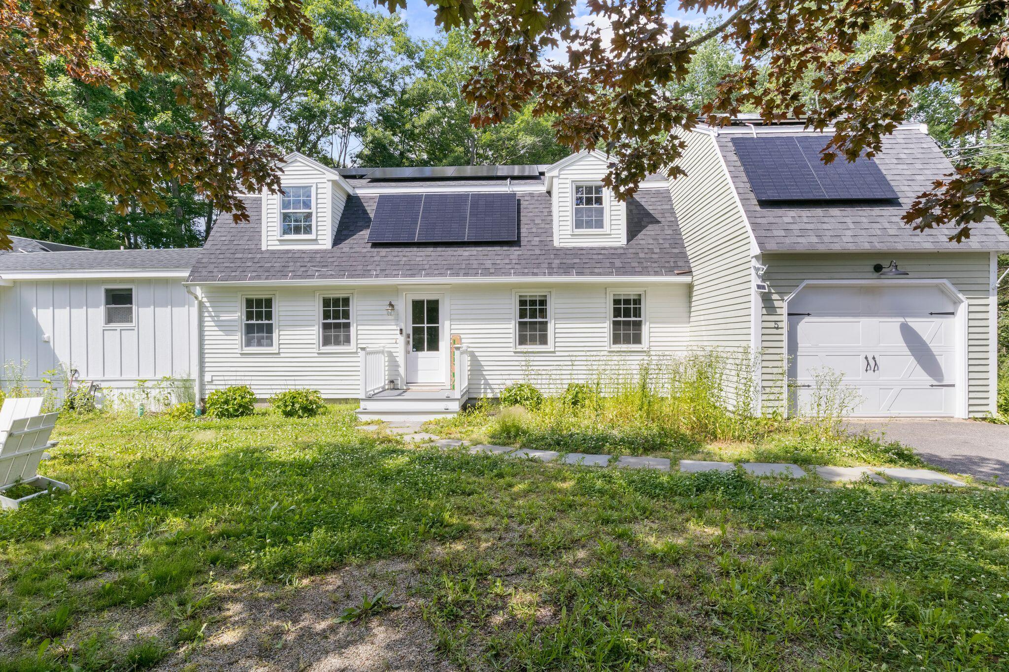 5 Winterbrook Drive Property Photo 2
