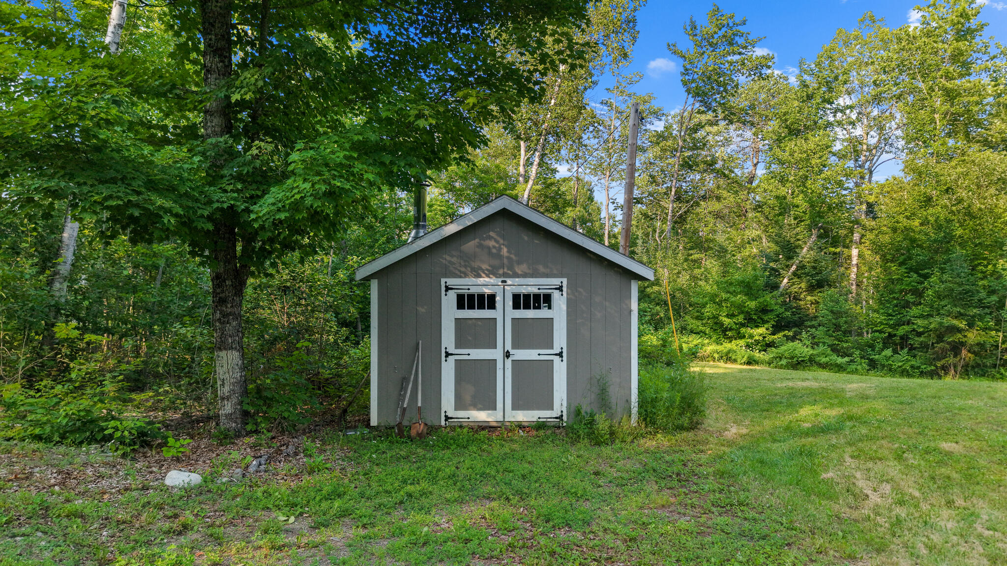 274 Hudson Hill Road Property Photo 3