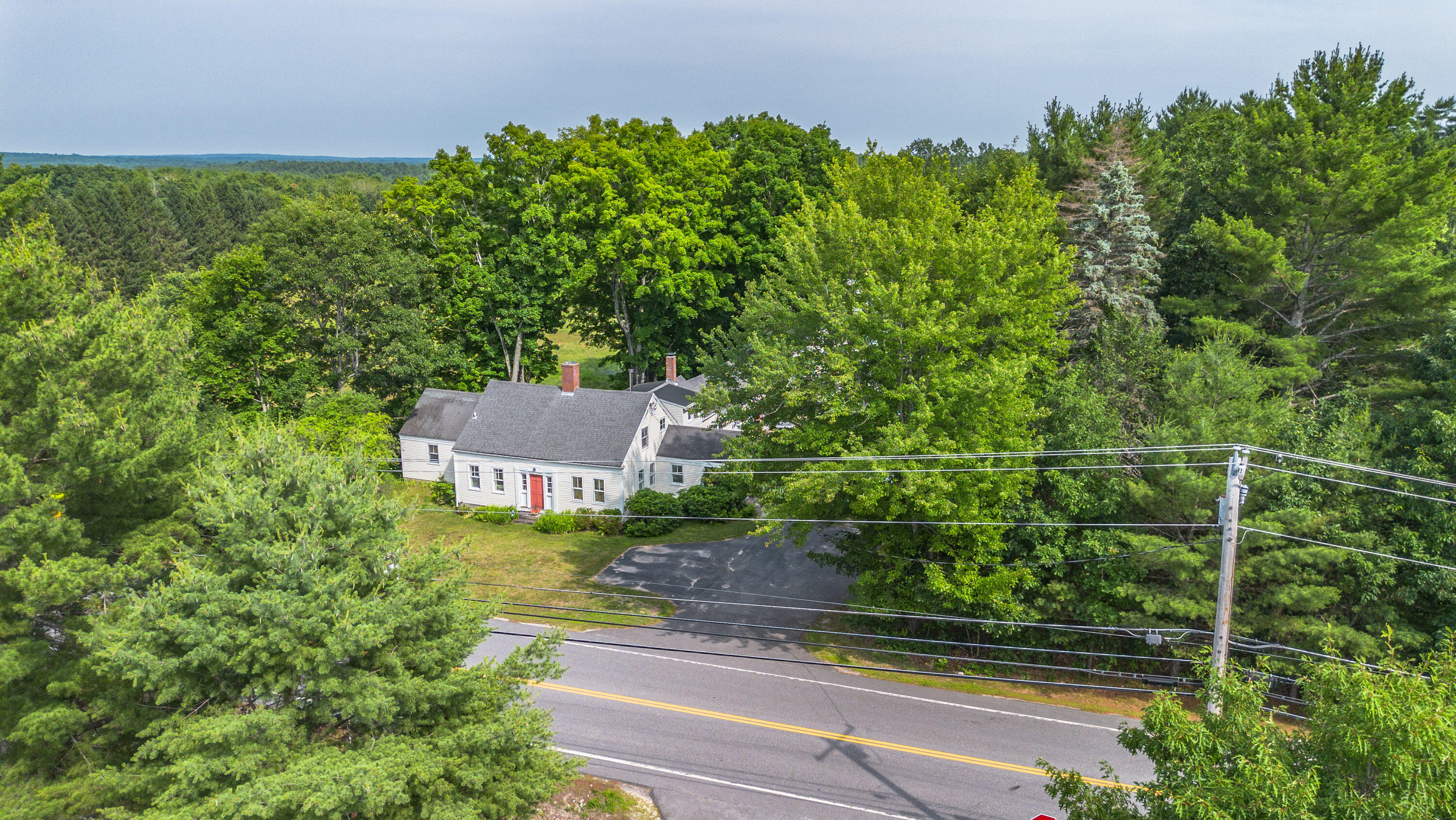 119 Memorial Highway Property Photo 3