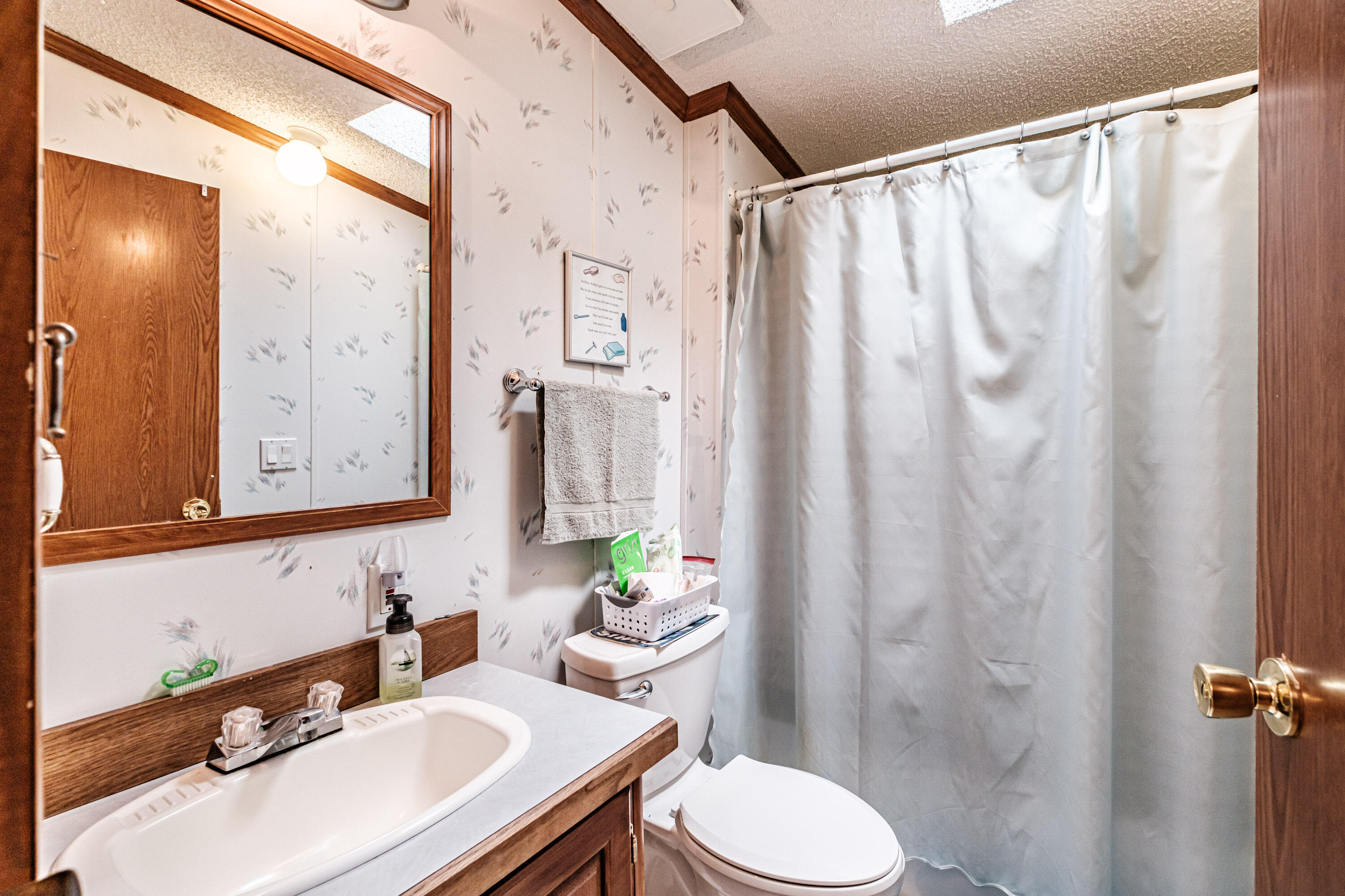 5 Donna Avenue Property Photo 24