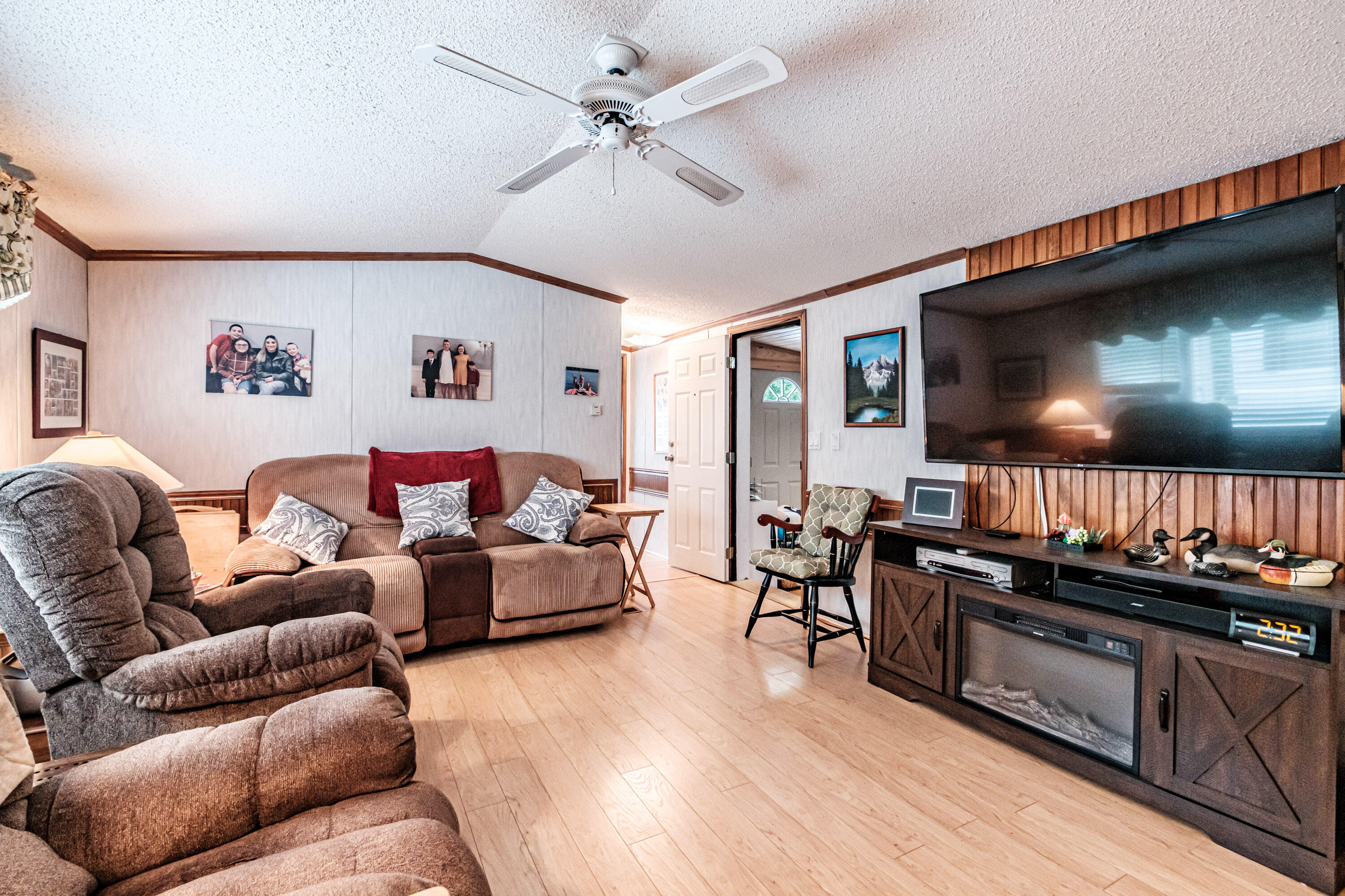 5 Donna Avenue Property Photo 28