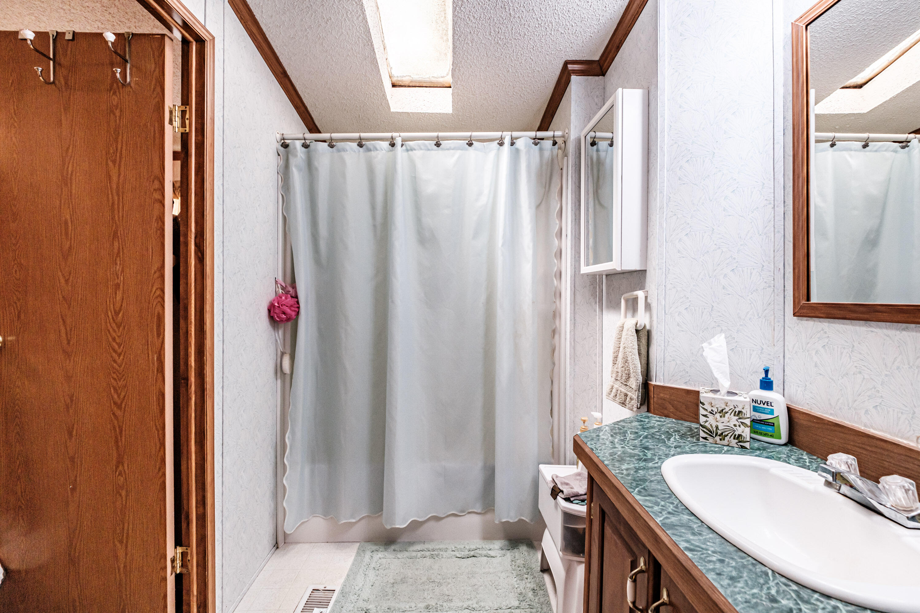 5 Donna Avenue Property Photo 43