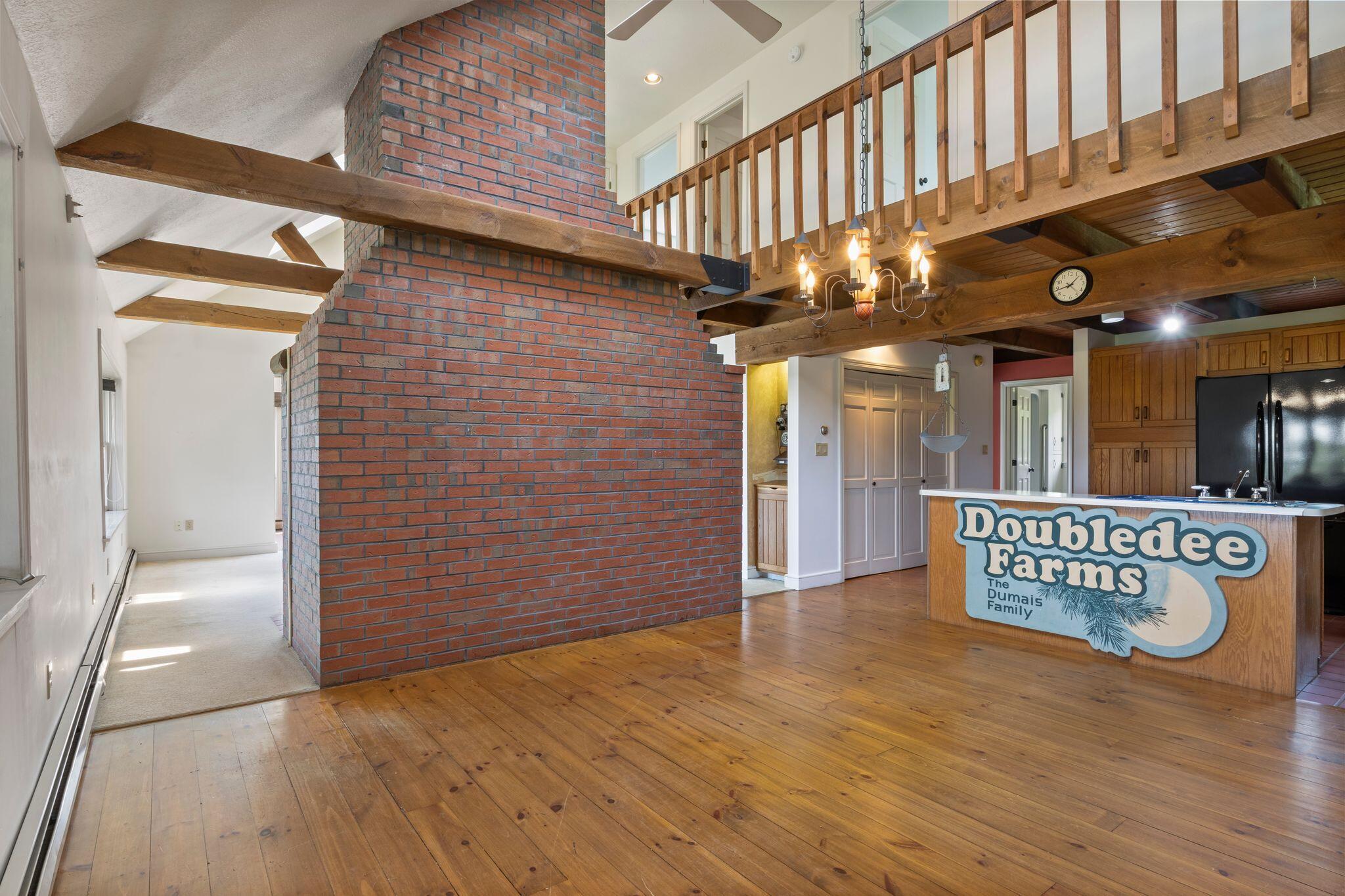 71 Dennett Road Property Photo 6