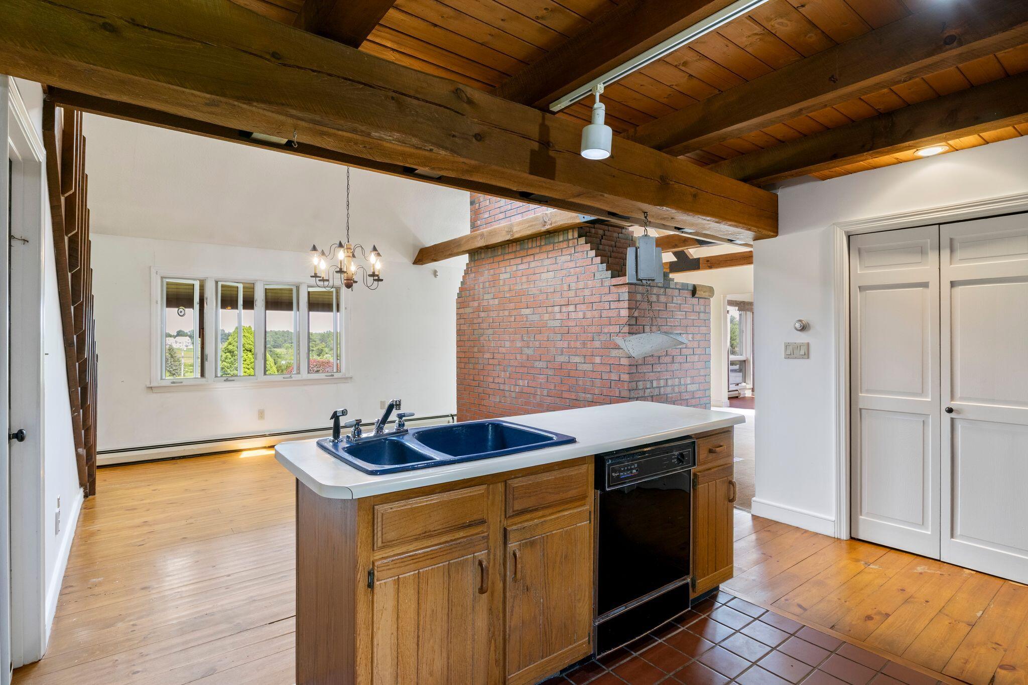 71 Dennett Road Property Photo 15