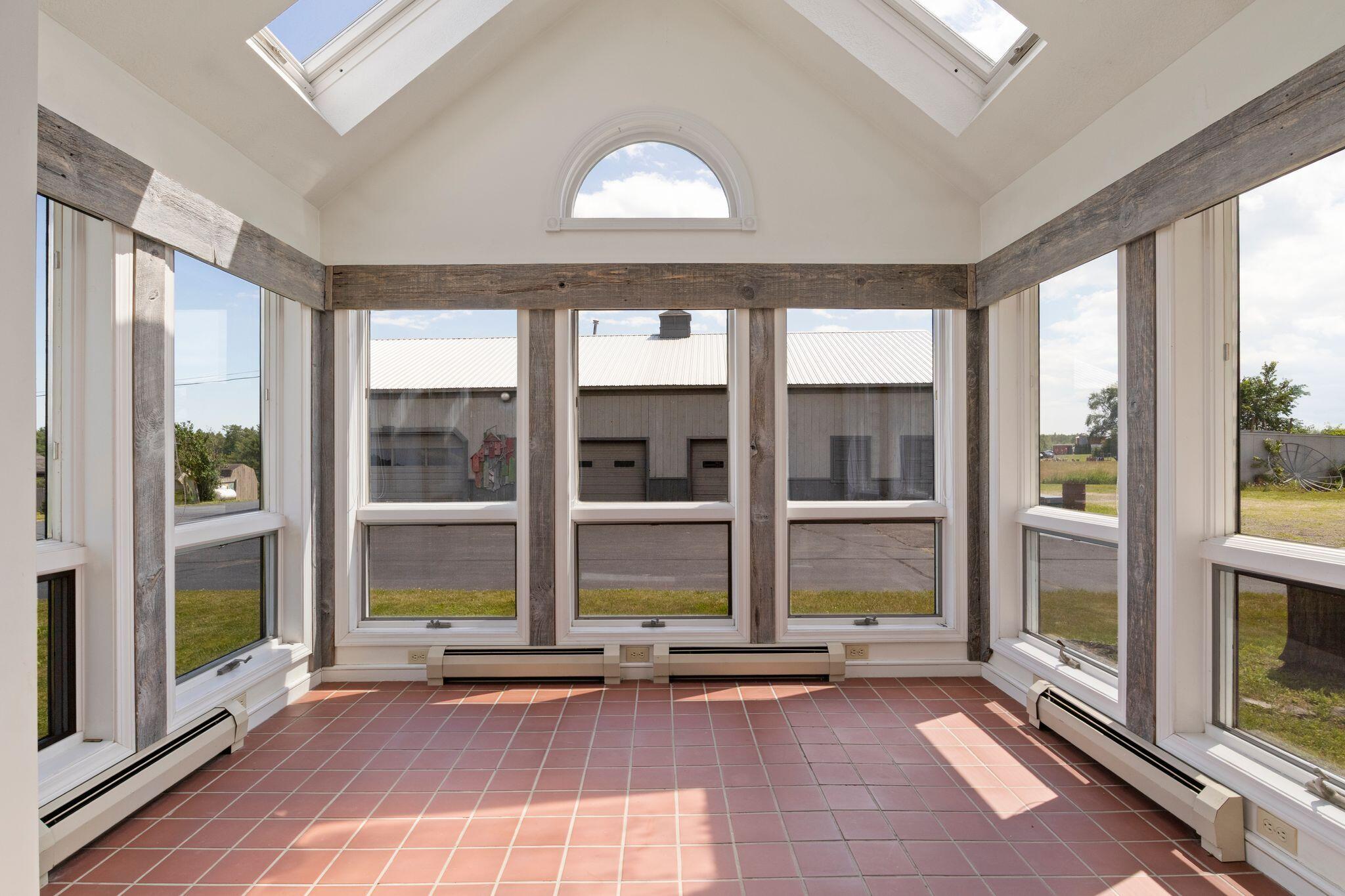 71 Dennett Road Property Photo 22