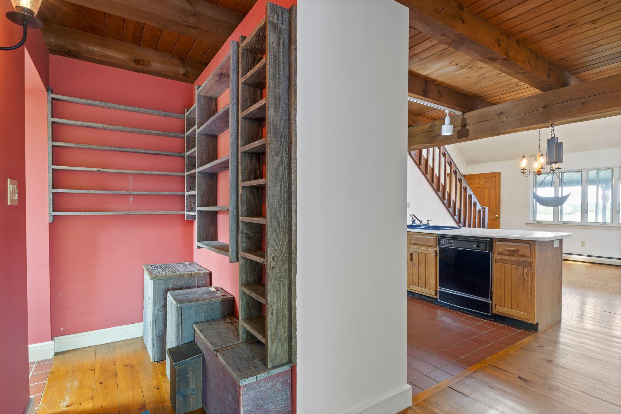 71 Dennett Road Property Photo 25