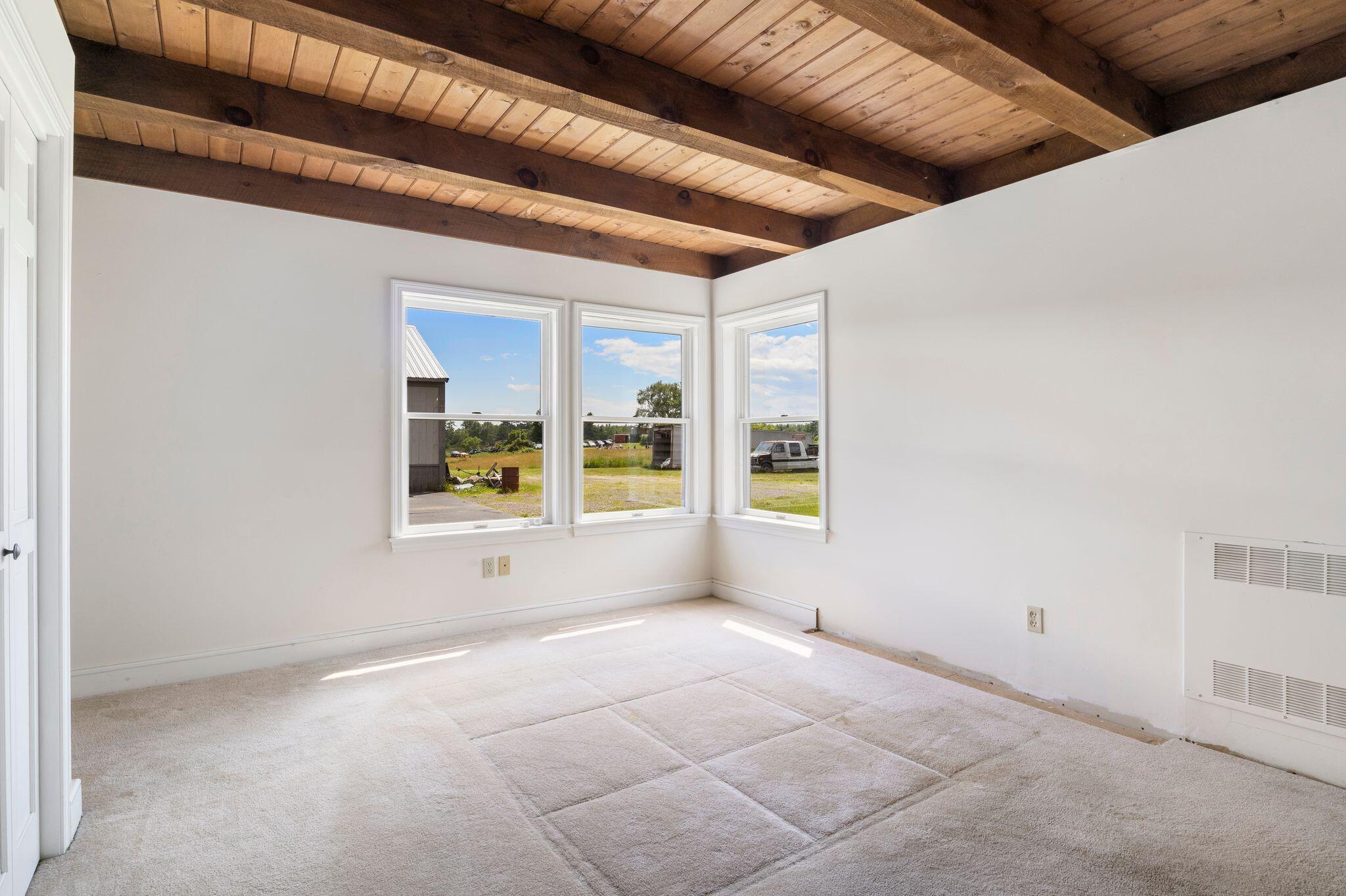 71 Dennett Road Property Photo 28