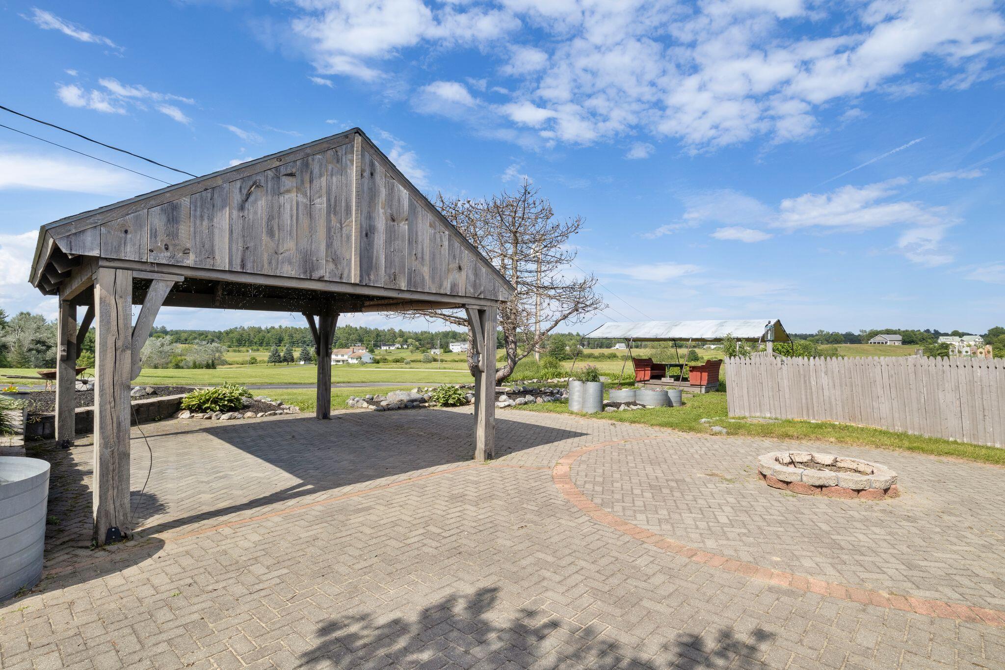 71 Dennett Road Property Photo 62