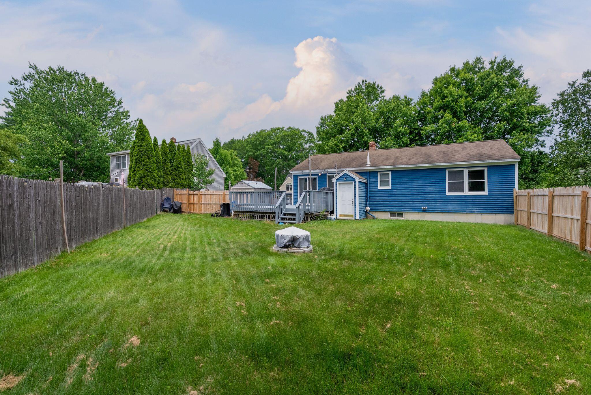 106 Beverly Street Property Photo 6