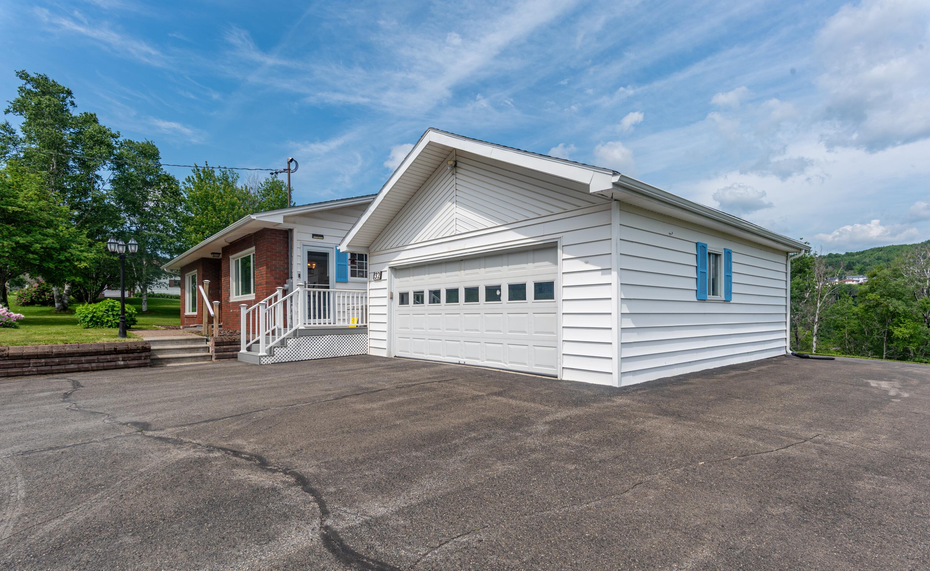 32 Us Route 1 Property Photo 2