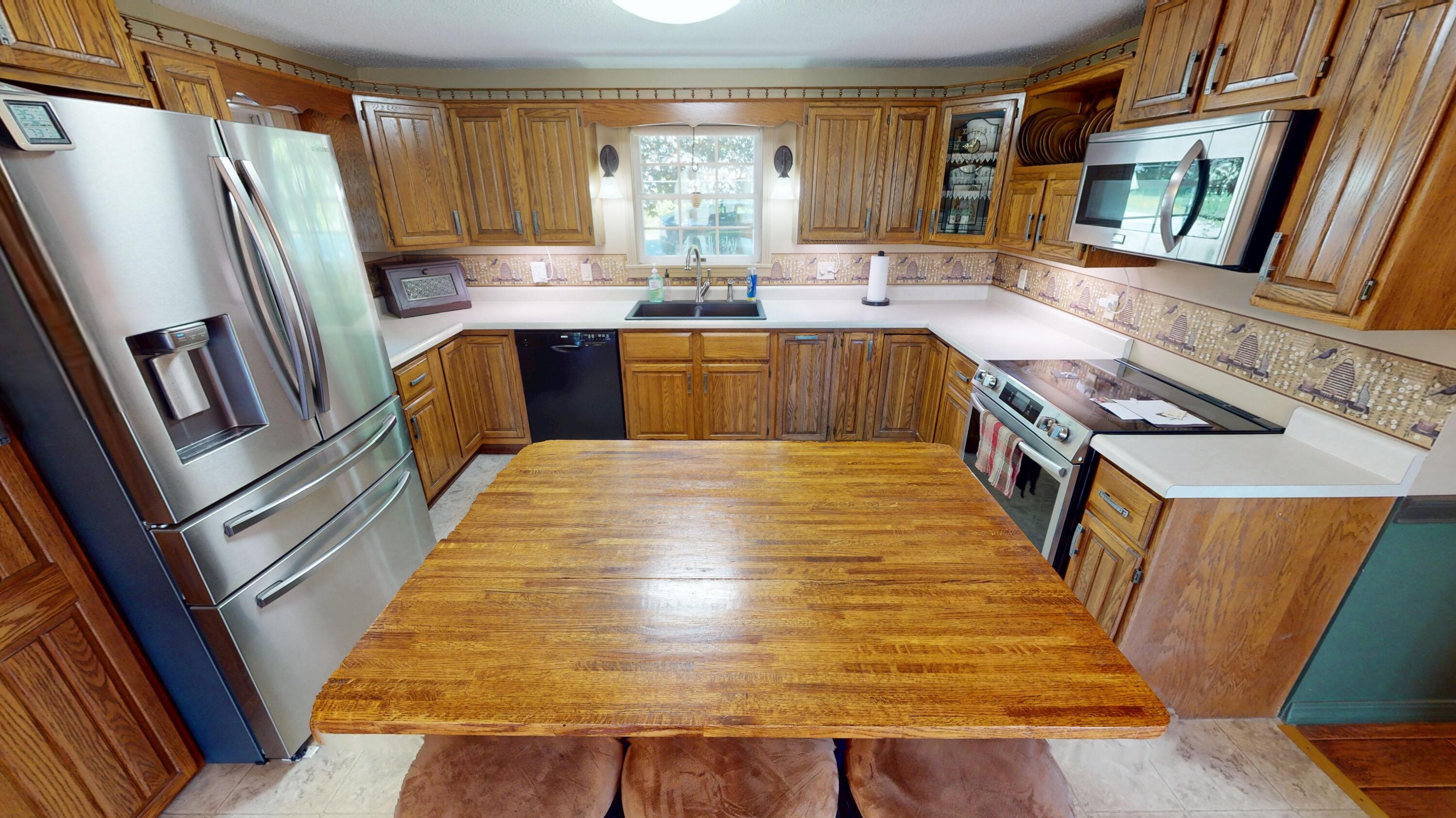 201 Bean Street Property Photo 6