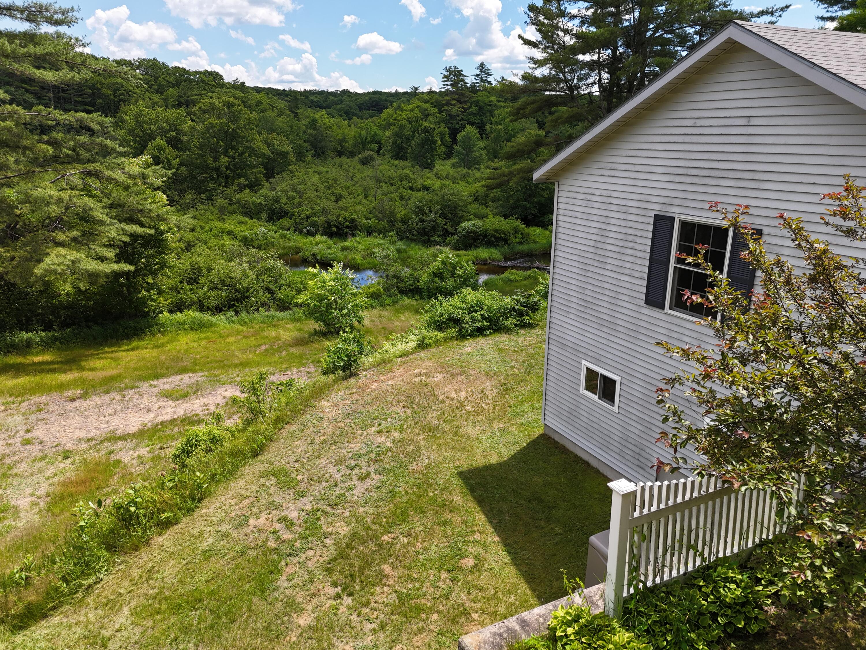 201 Bean Street Property Photo 38