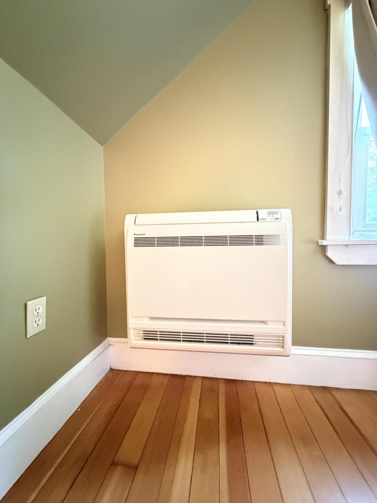 14 Castine Avenue Property Photo 26