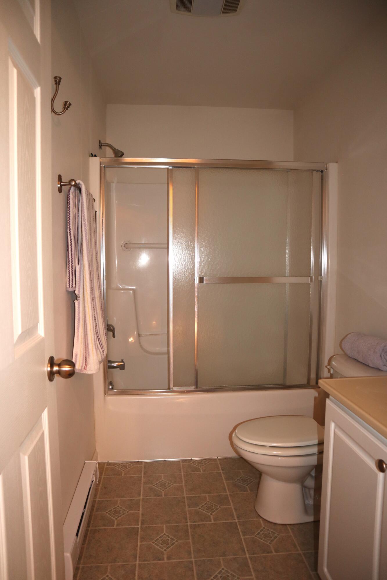 19 Henderson Road Property Photo 5