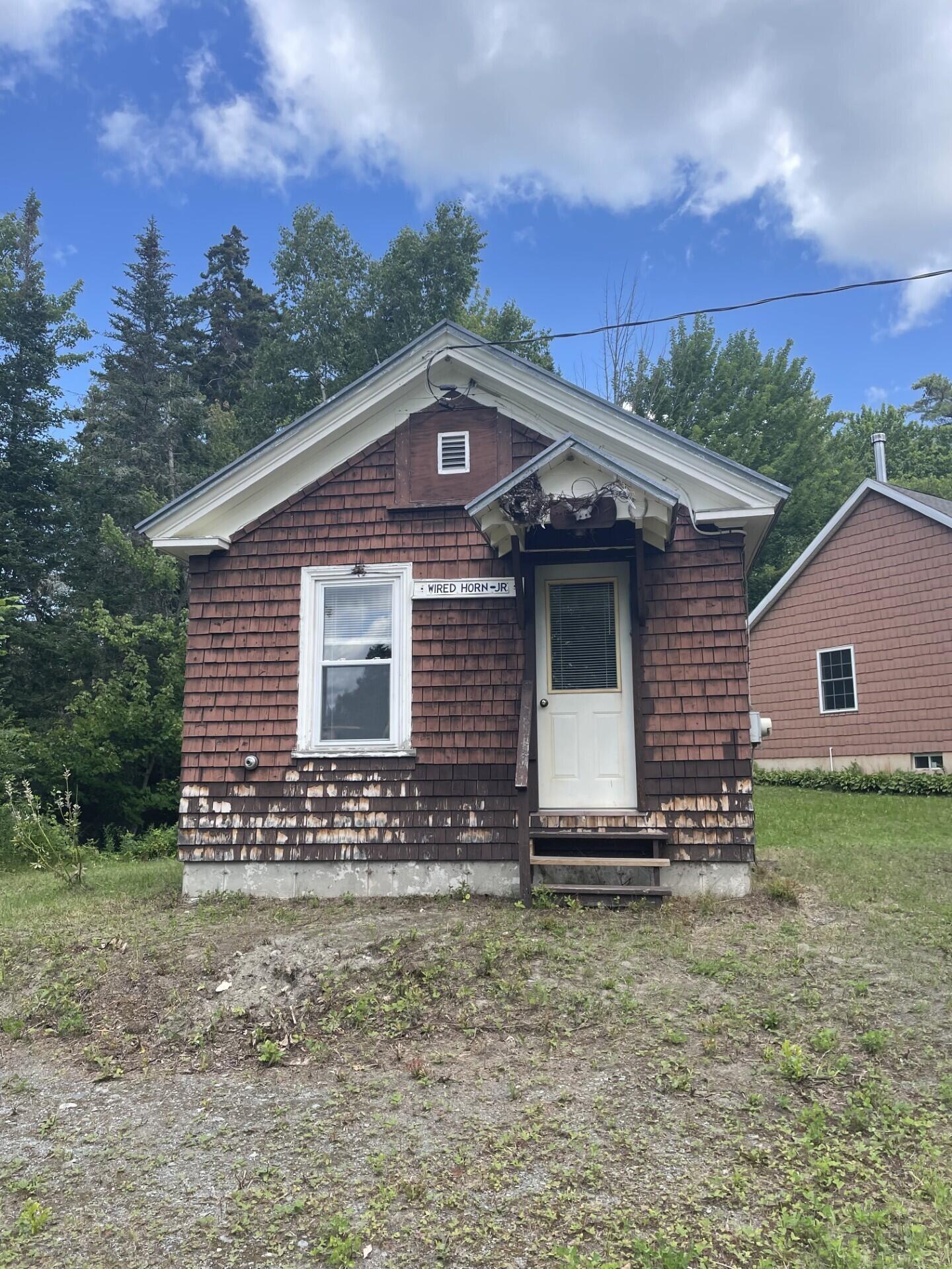 19 Henderson Road Property Photo 9
