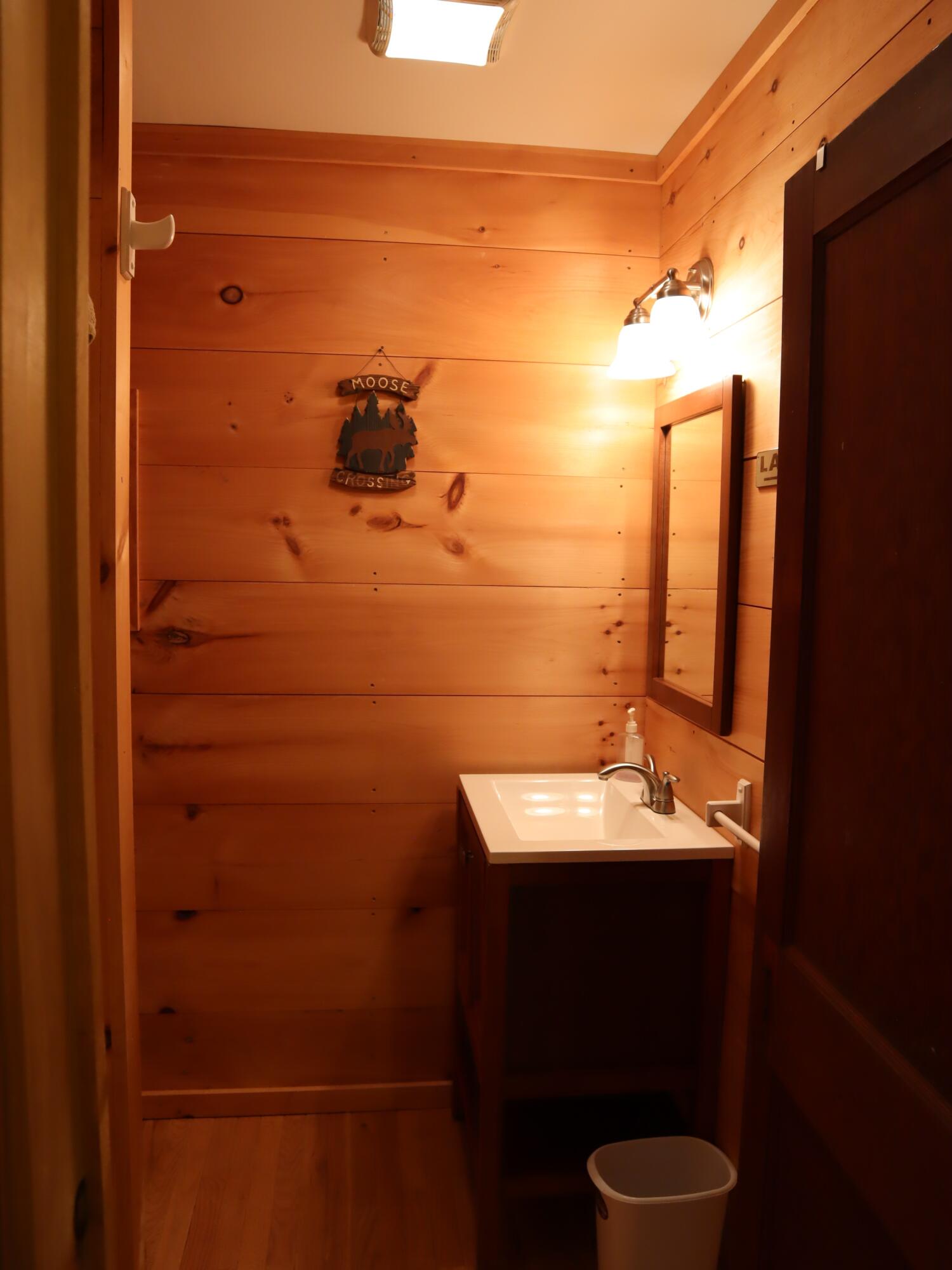 19 Henderson Road Property Photo 11