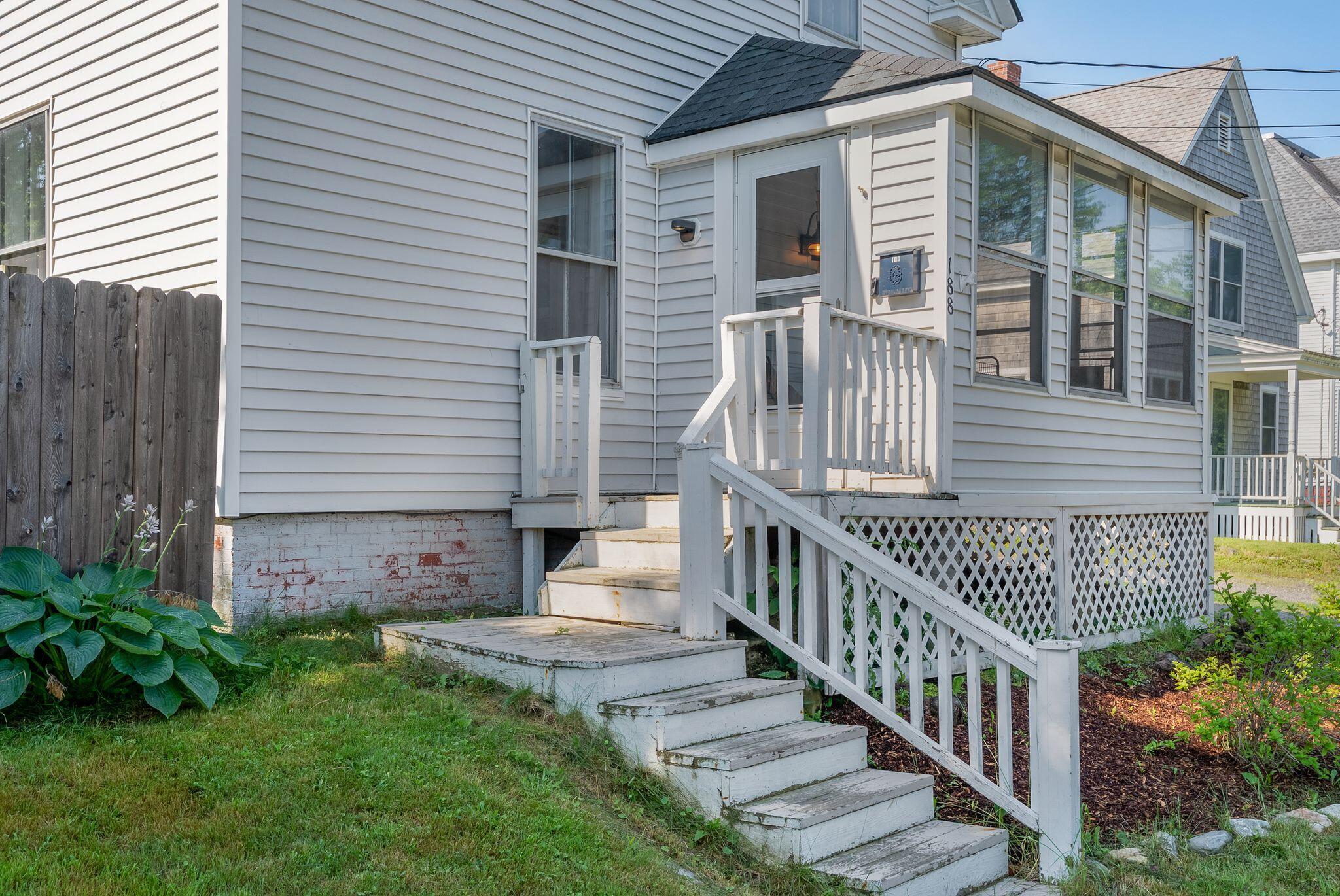 188 North Street Property Photo 4