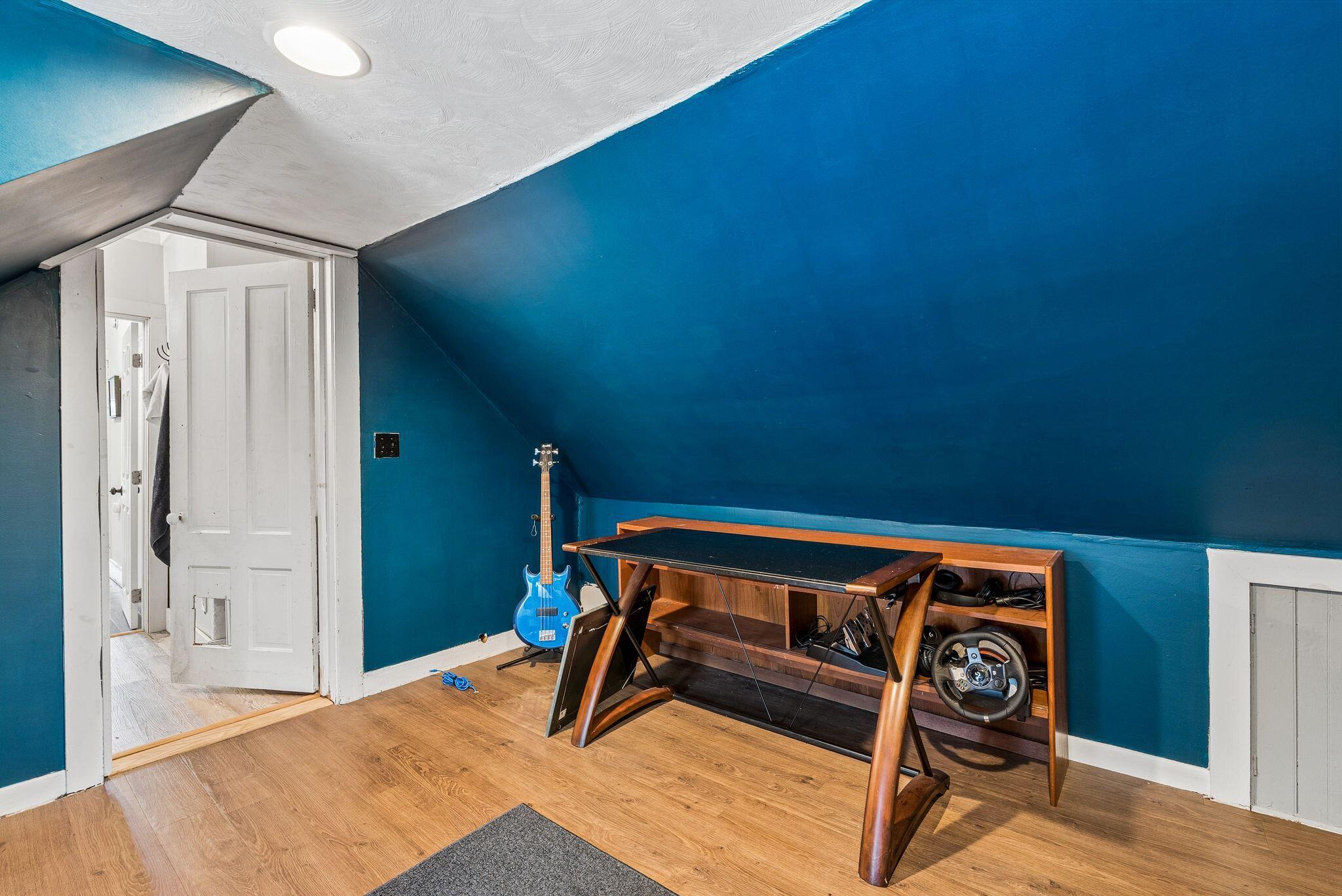 188 North Street Property Photo 28