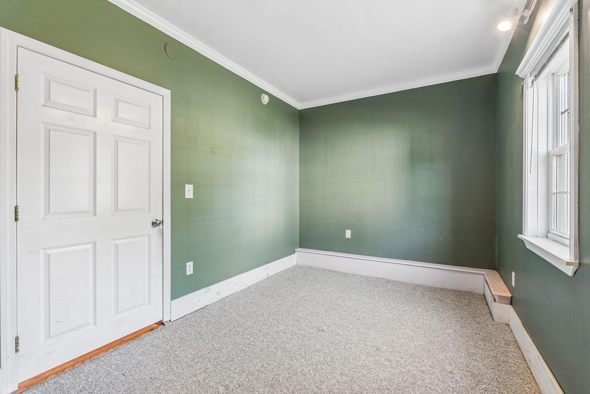 188 North Street Property Photo 33