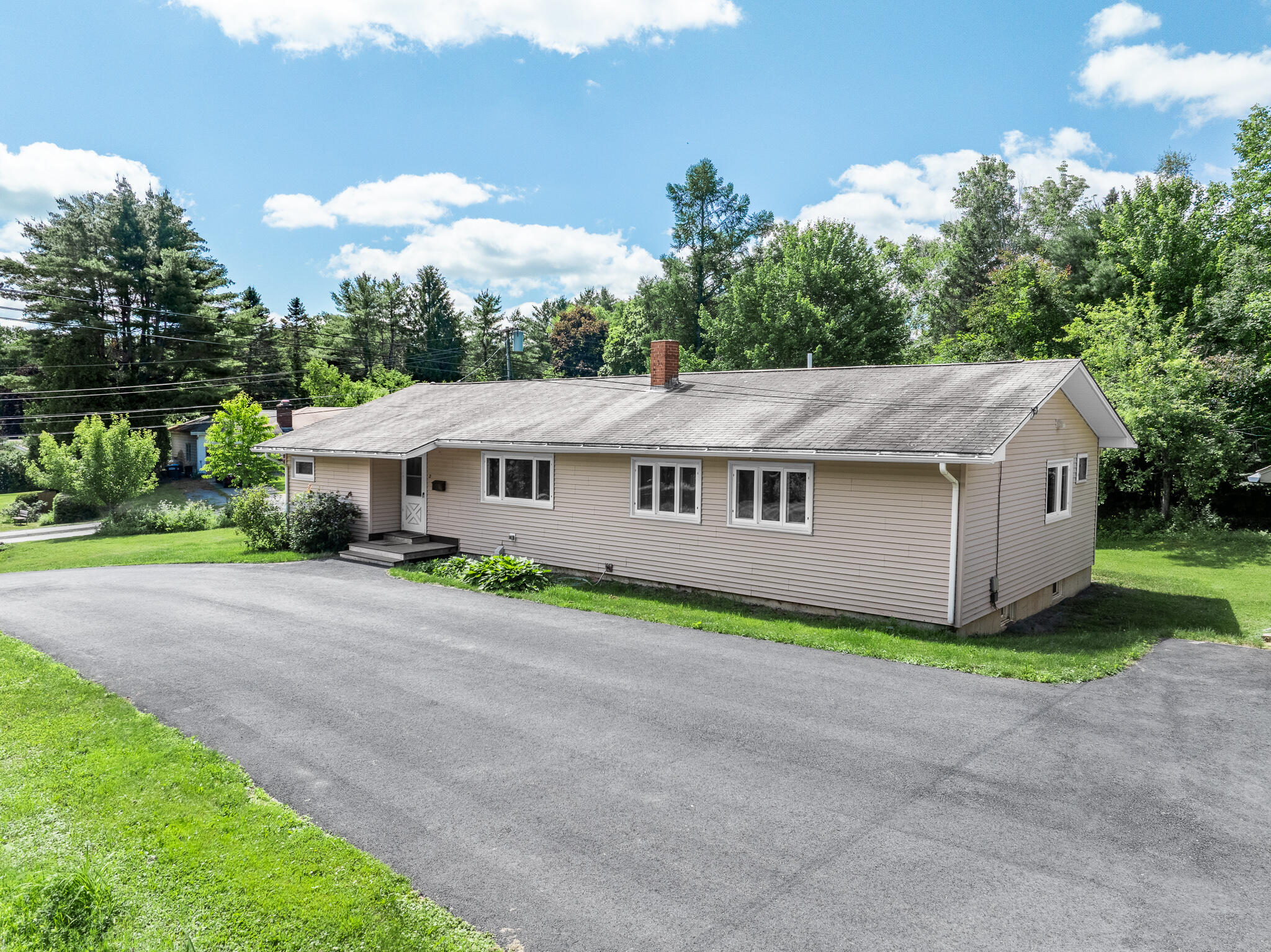 2 Averill Street Property Photo 4