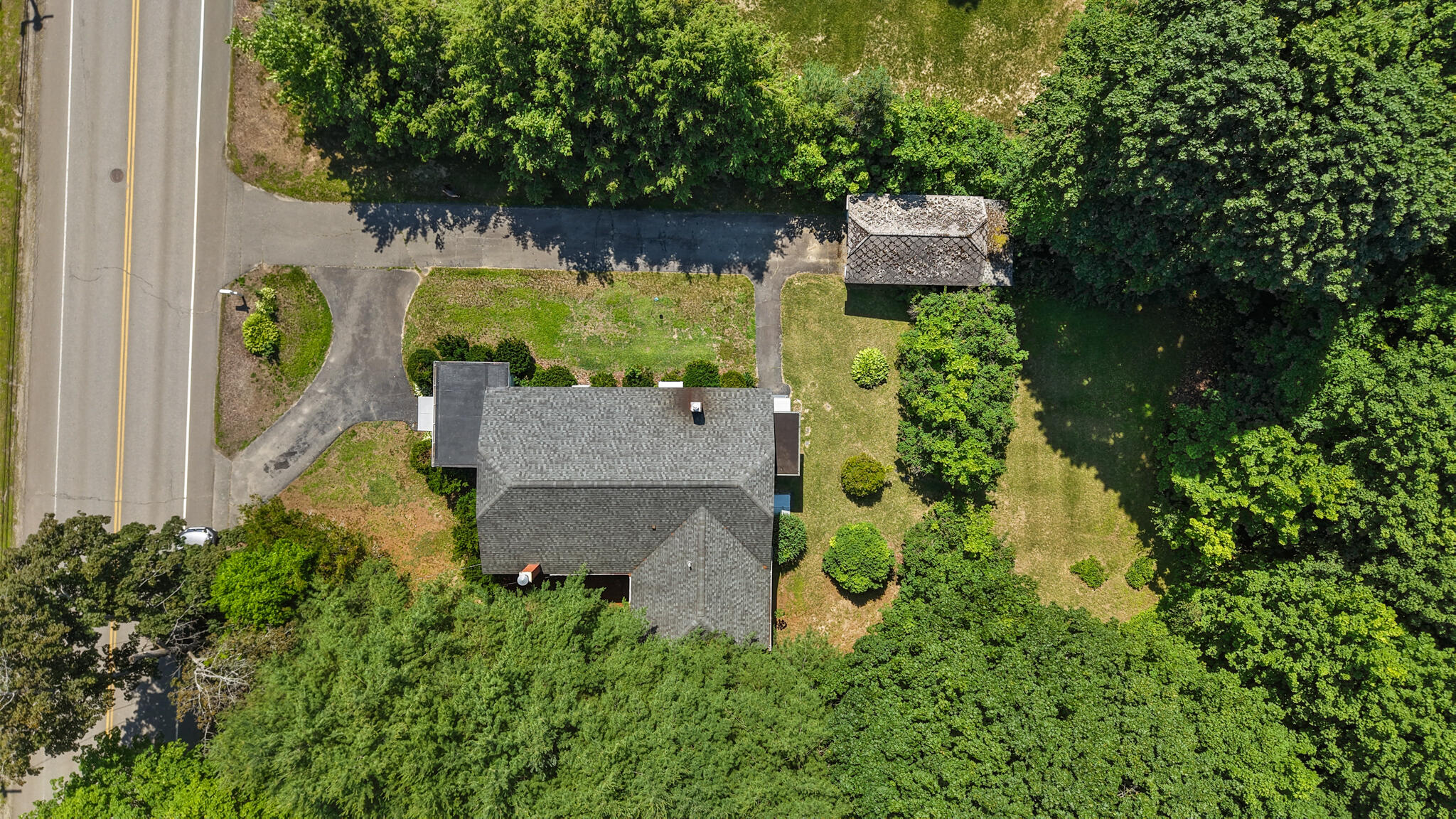 1106 Chase Road Property Photo 8
