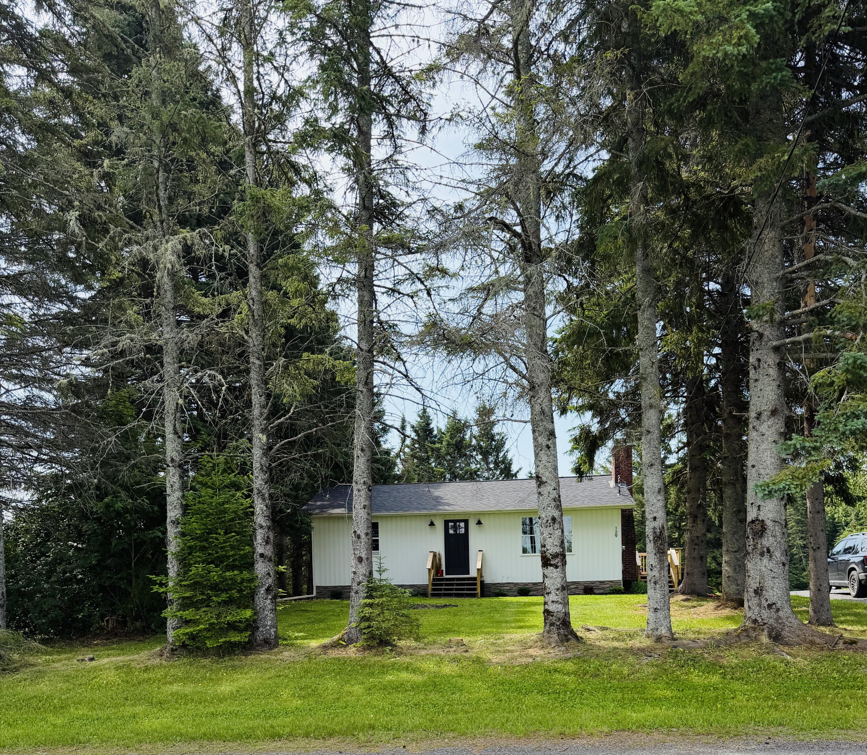 129 Currier Road Property Photo 1