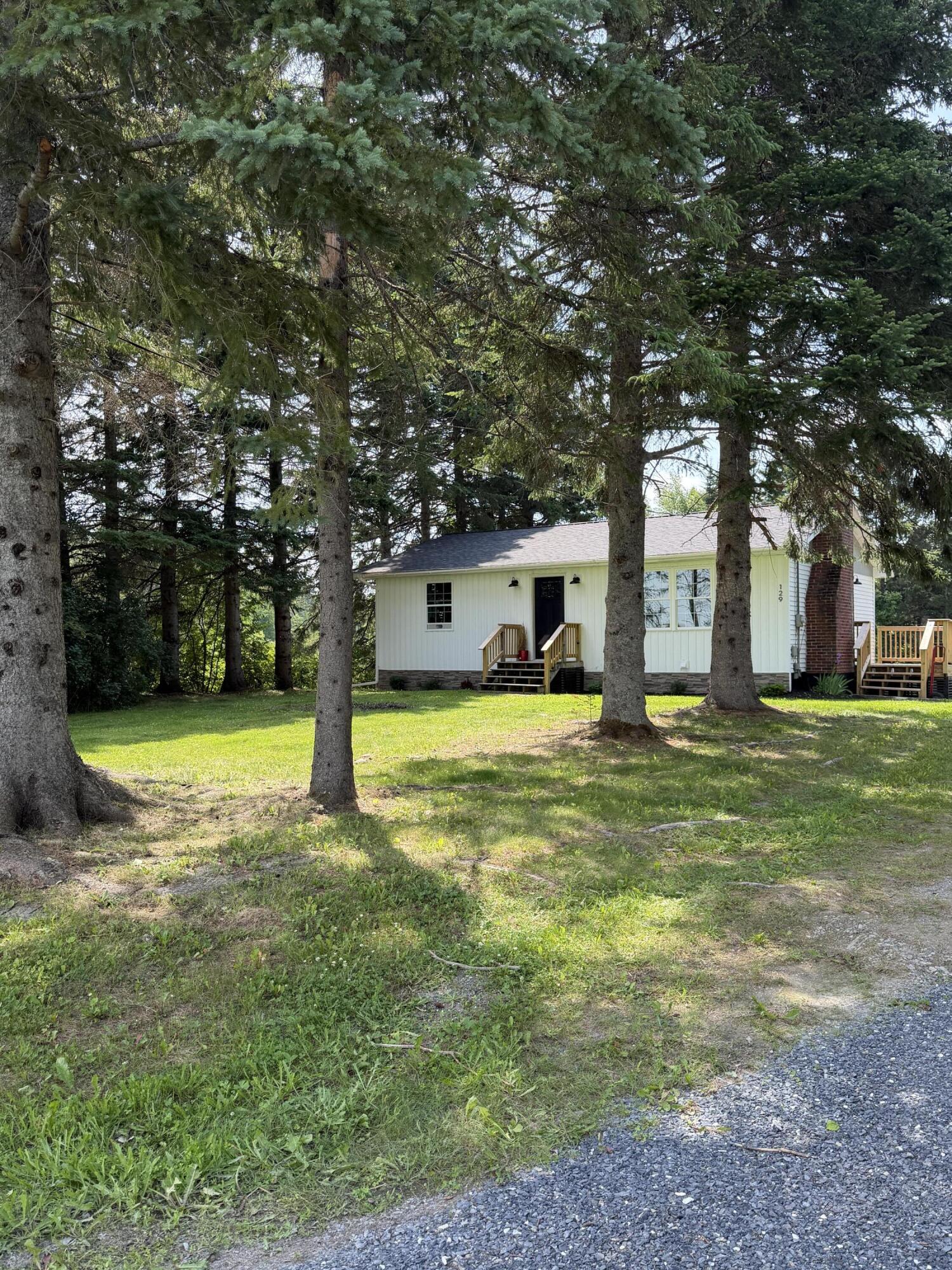 129 Currier Road Property Photo 2