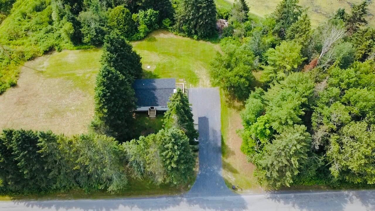 129 Currier Road Property Photo 10