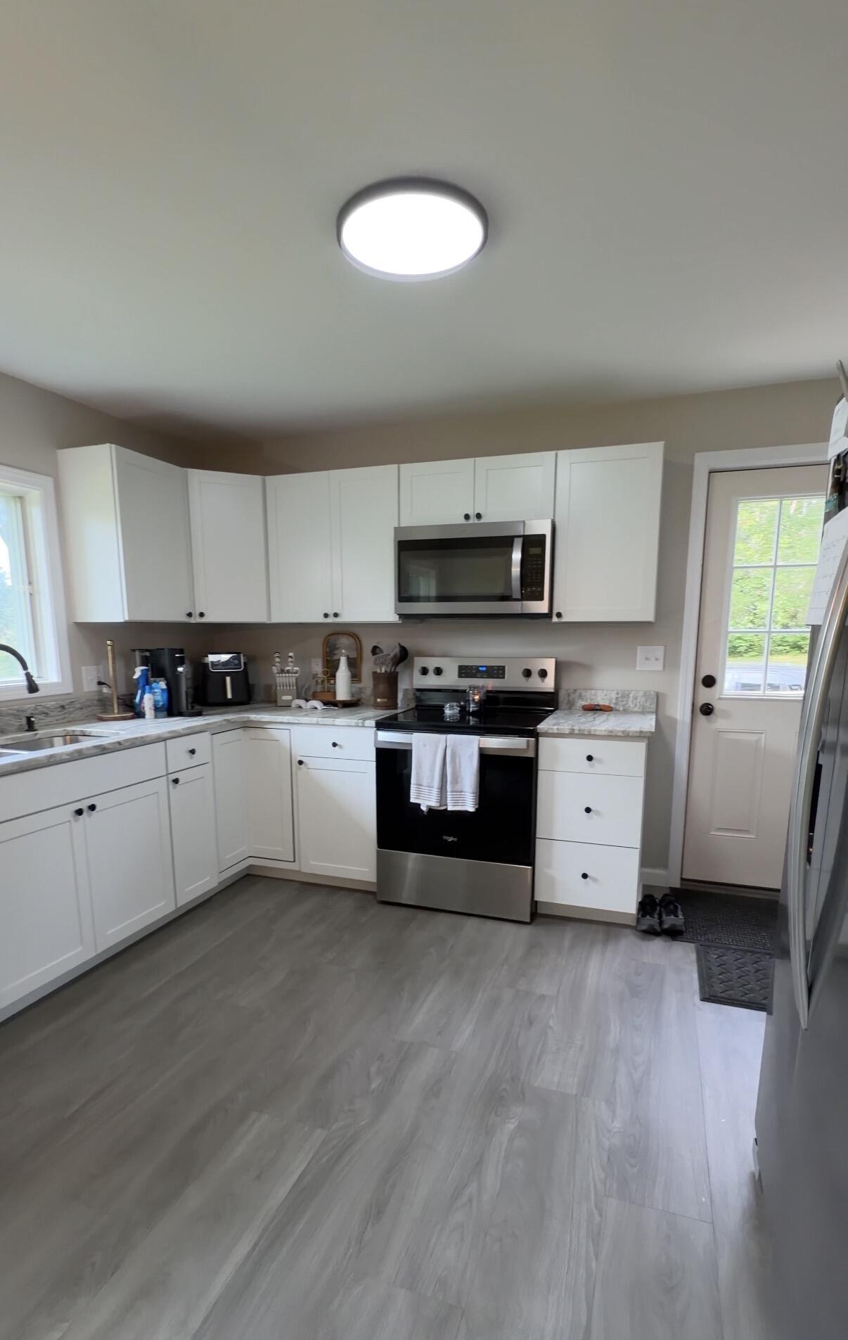 129 Currier Road Property Photo 15