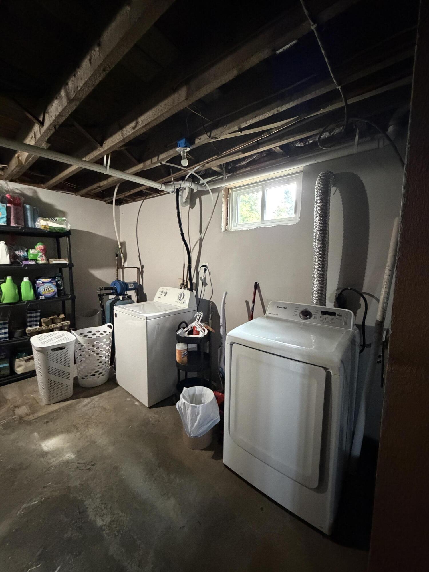 129 Currier Road Property Photo 32