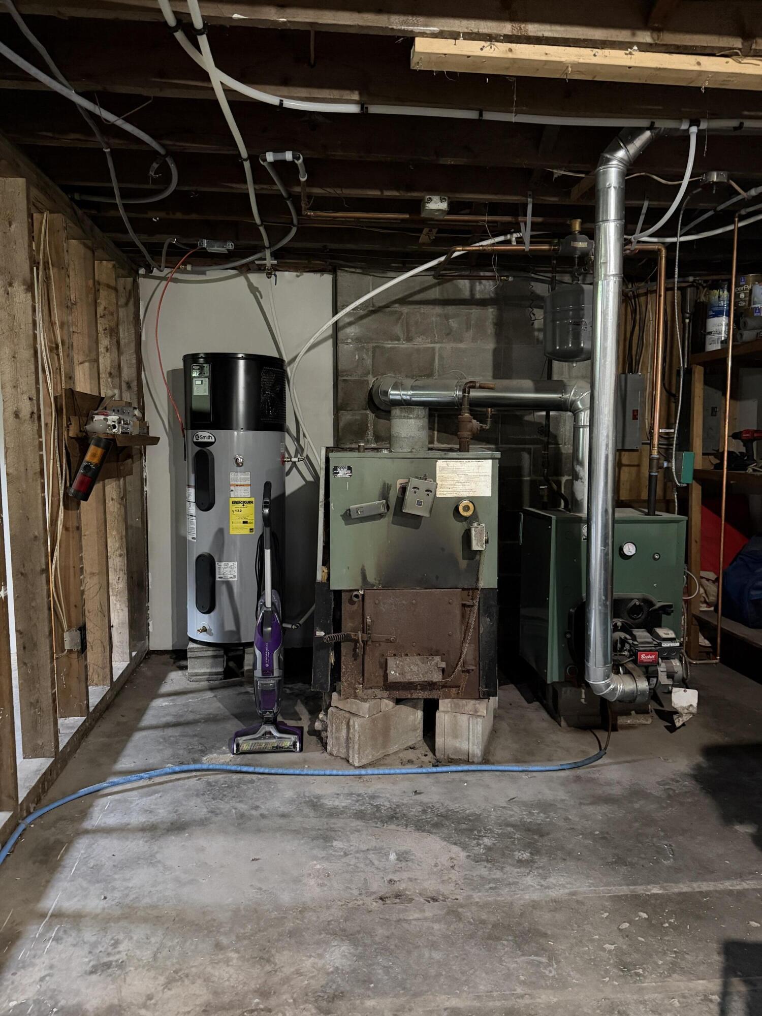 129 Currier Road Property Photo 35