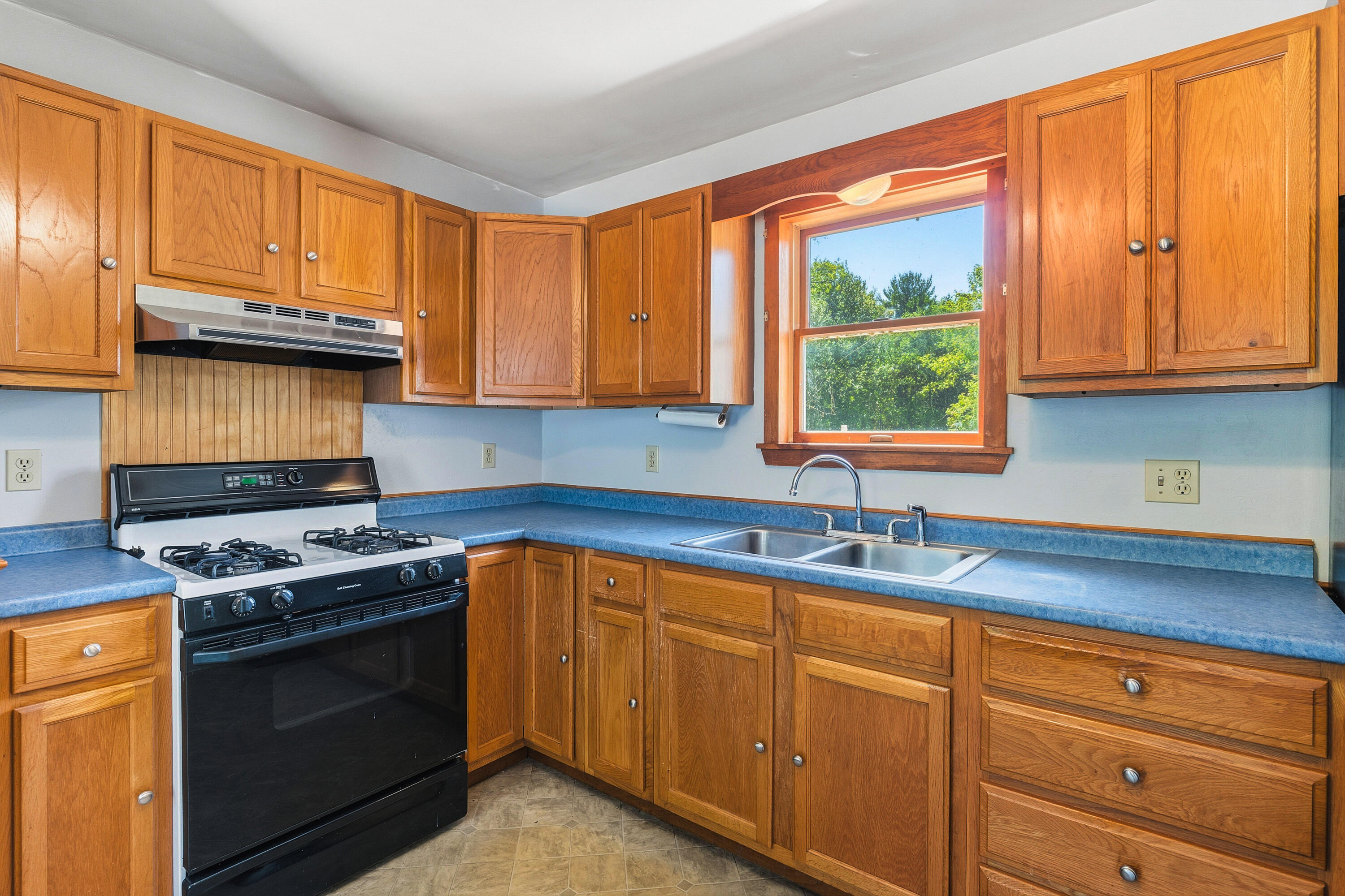1161 Bristol Road Property Photo 20