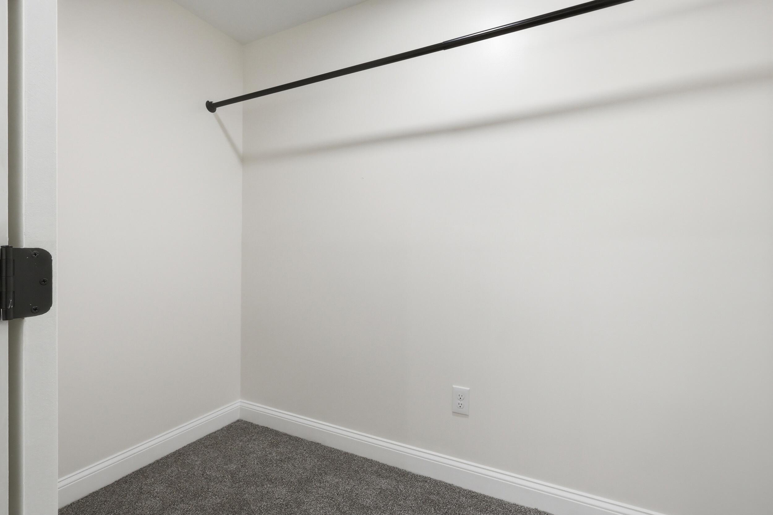 26 Sawyer Road Property Photo 29