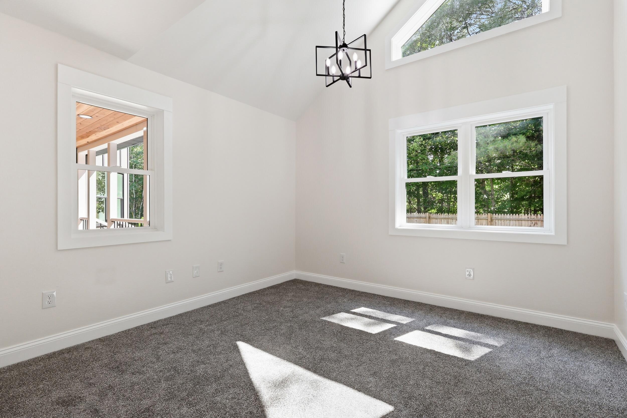 26 Sawyer Road Property Photo 31