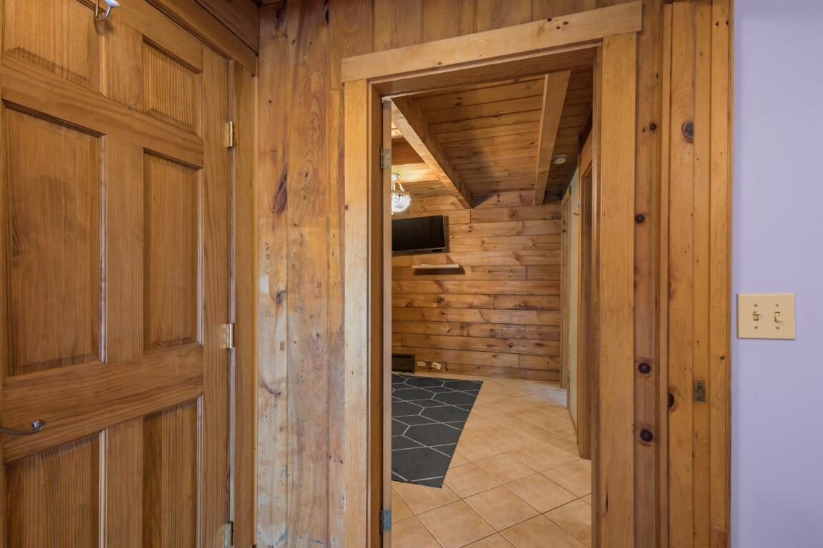 82 Back Narrows Road Property Photo 38