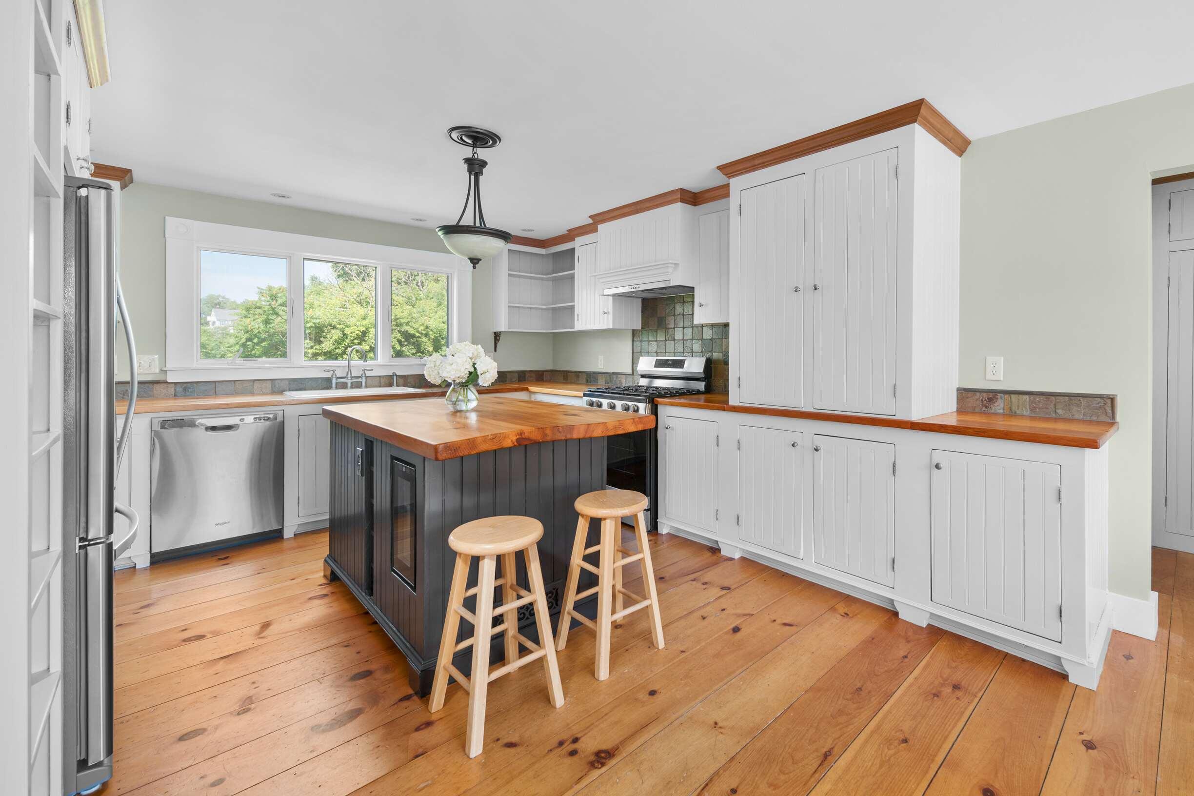 5 Hoyts Island Lane Property Photo 8