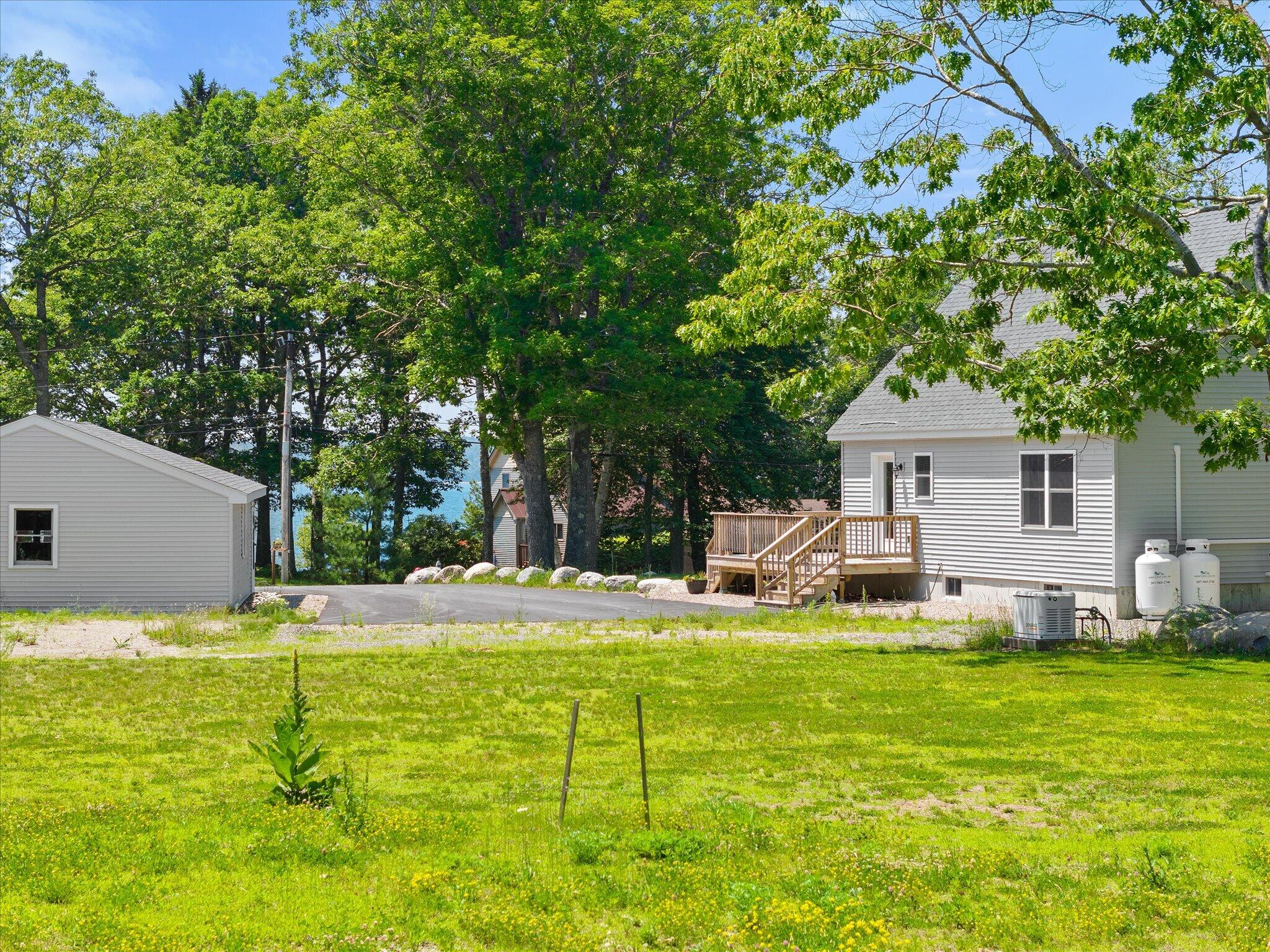 43 Nutting Lane Property Photo 2