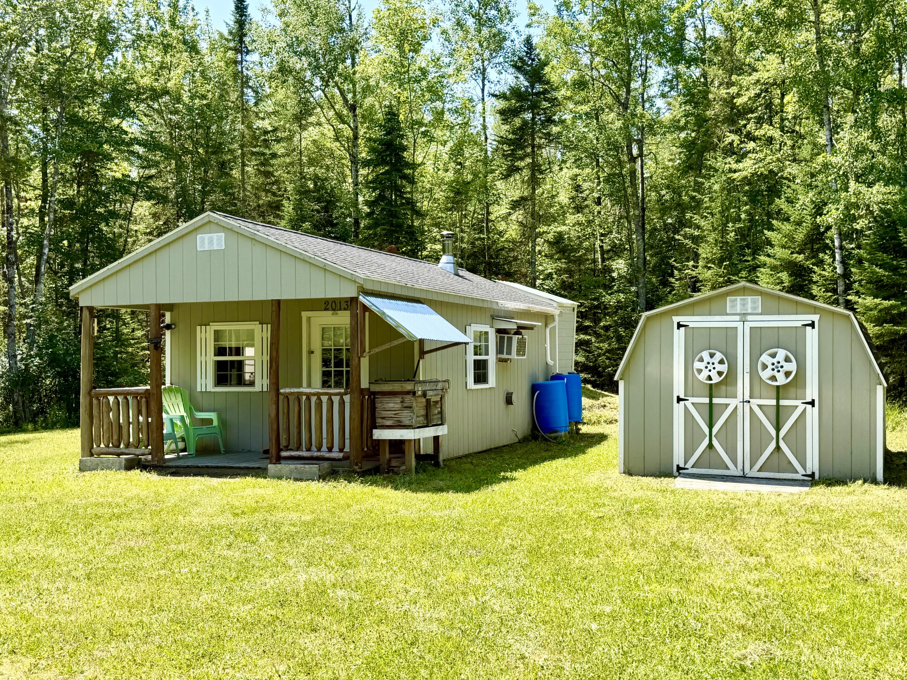 1053 Hudson Hill Road Property Photo 1