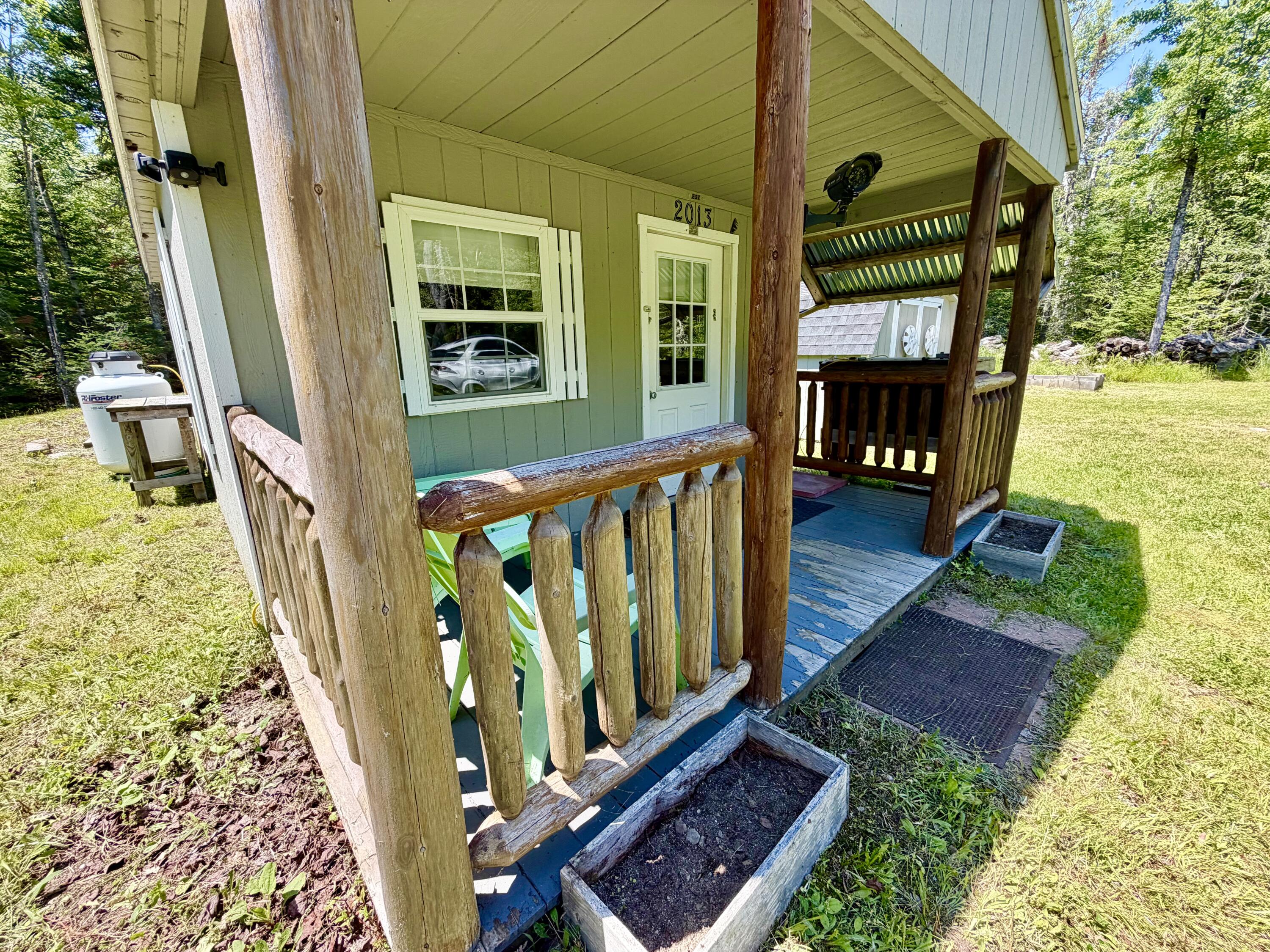 1053 Hudson Hill Road Property Photo 15