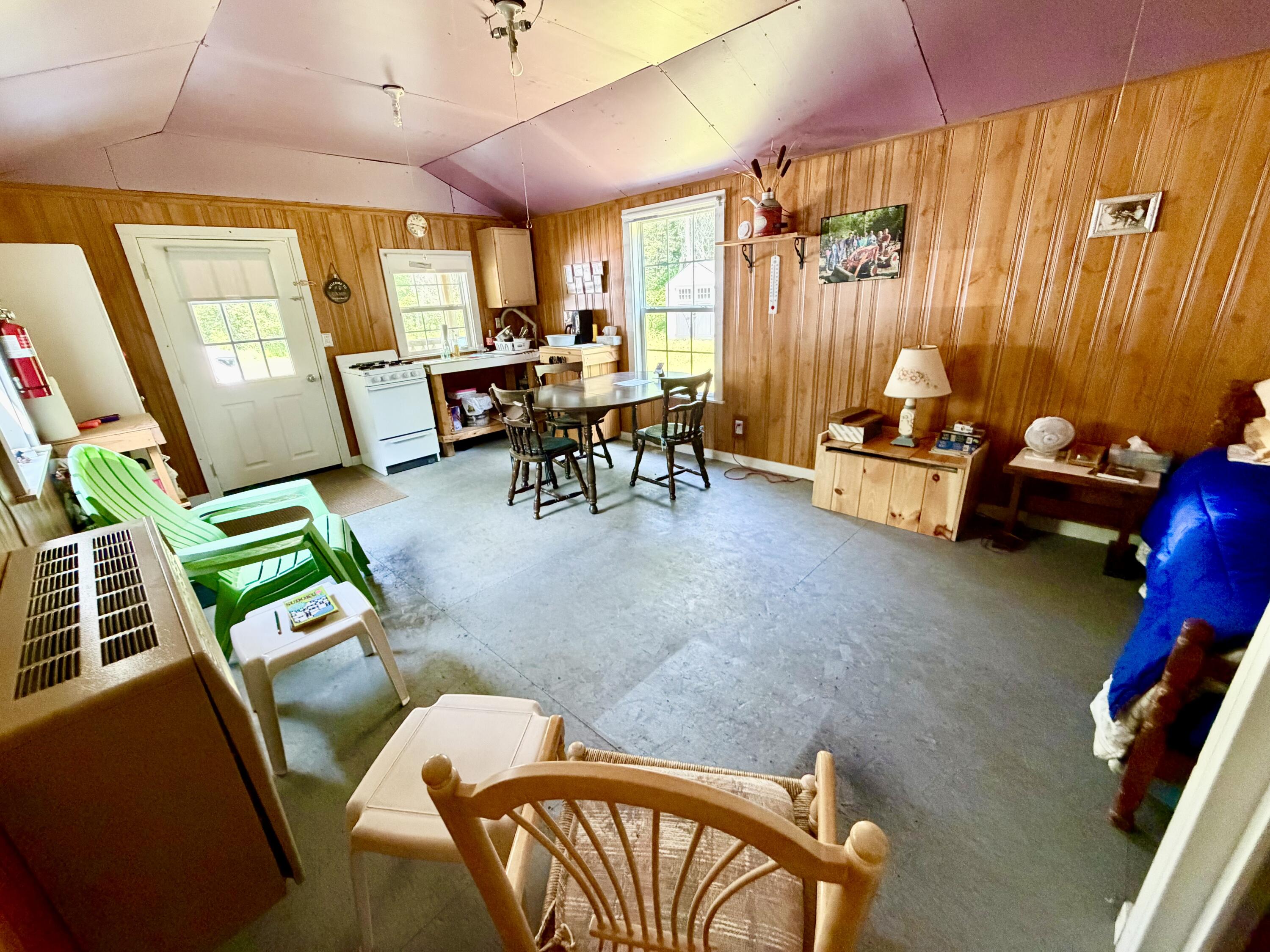 1053 Hudson Hill Road Property Photo 19