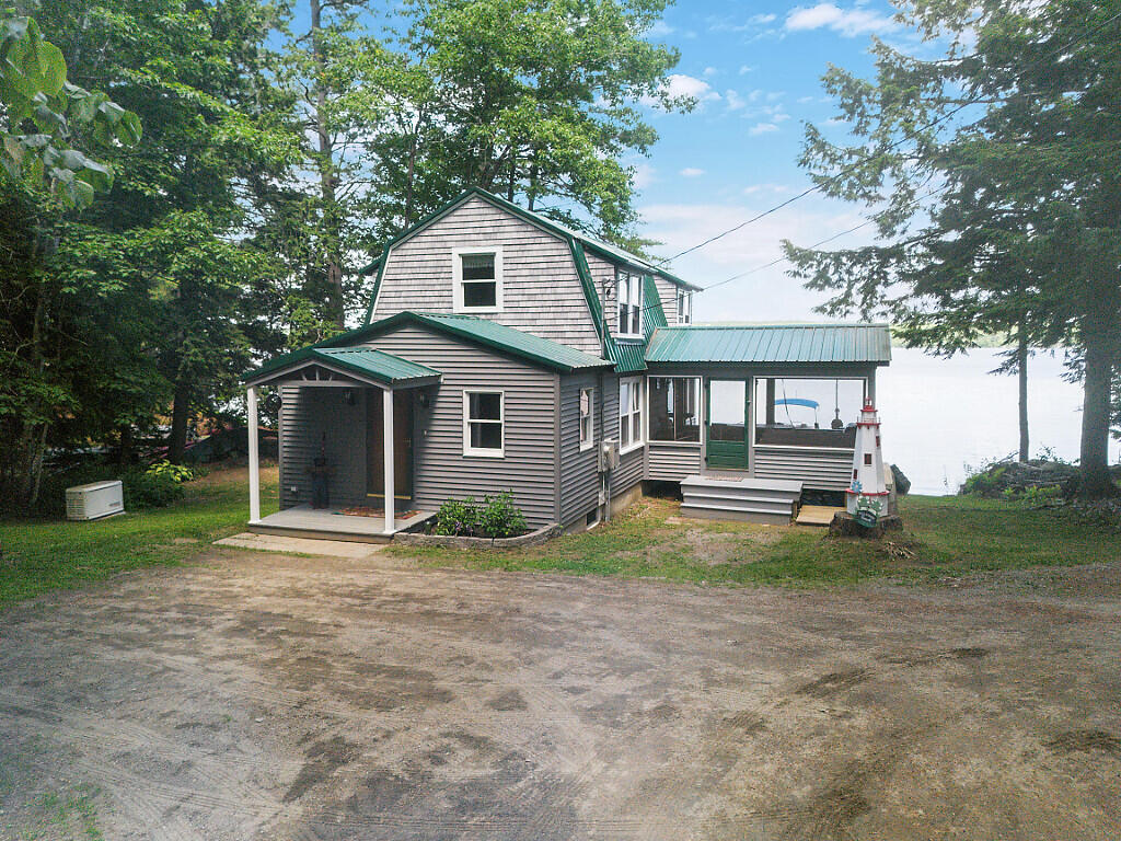 138 Park Lane Property Photo 2