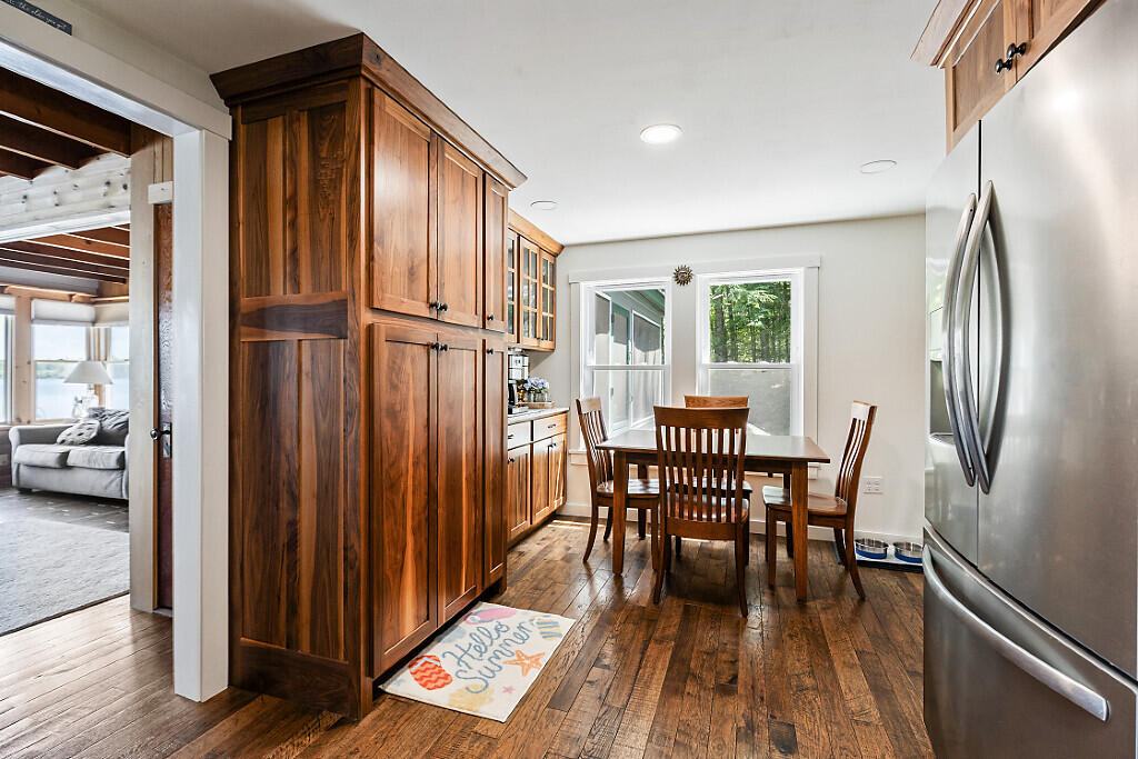 138 Park Lane Property Photo 25
